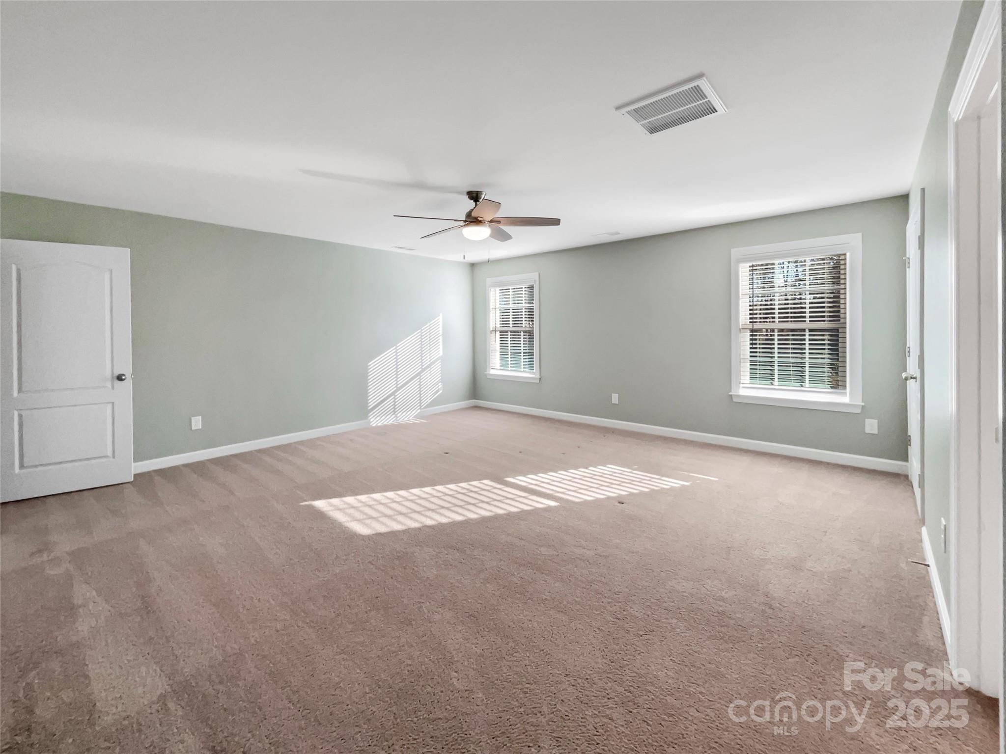 15827 Arabian Mews Lane