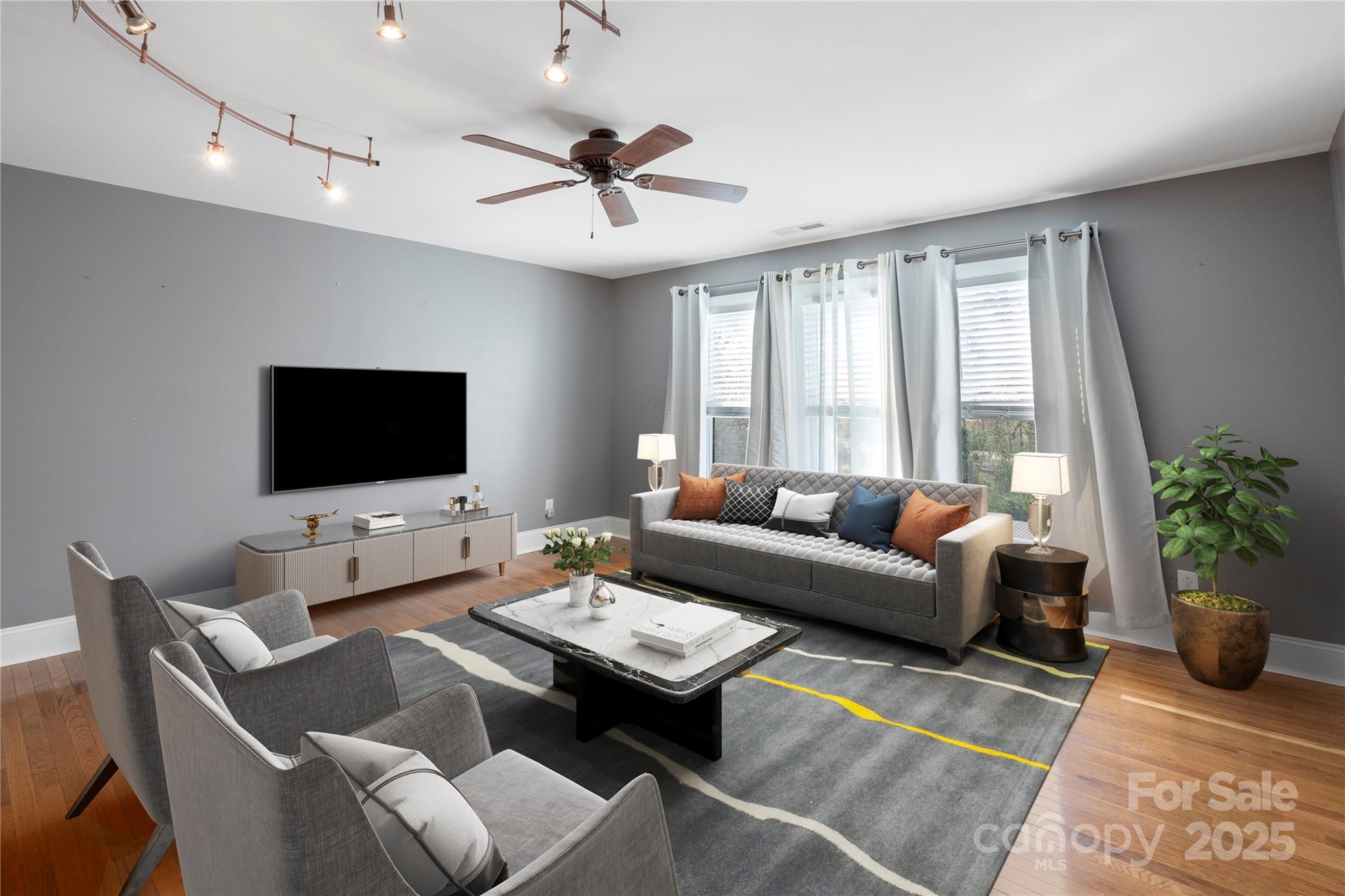 2042 Caernarfon Lane