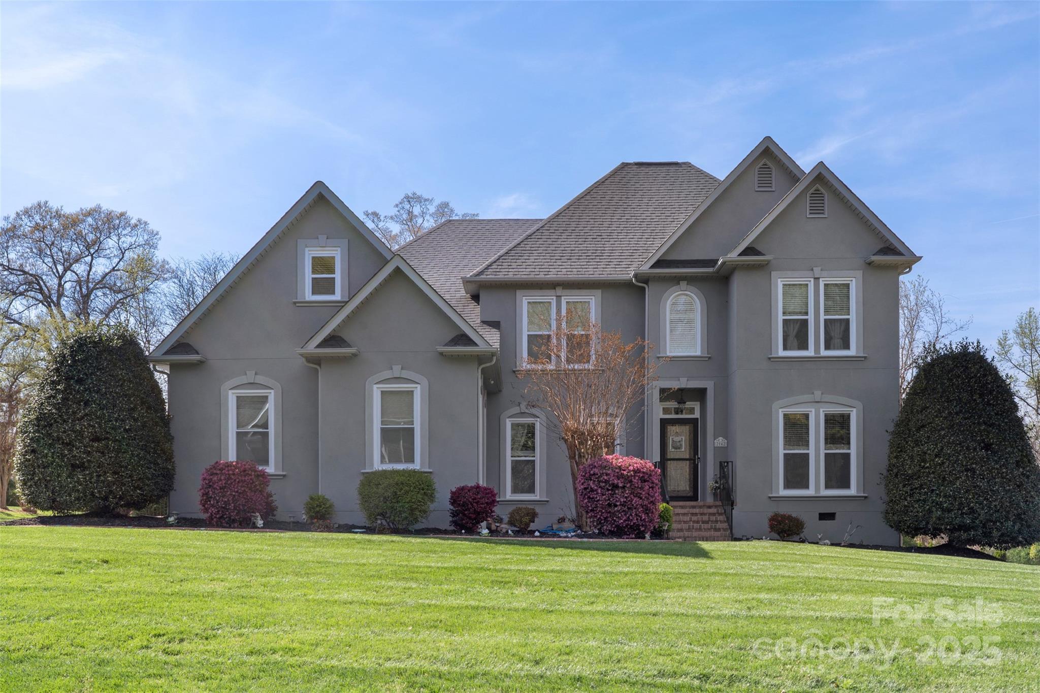 2042 Caernarfon Lane
