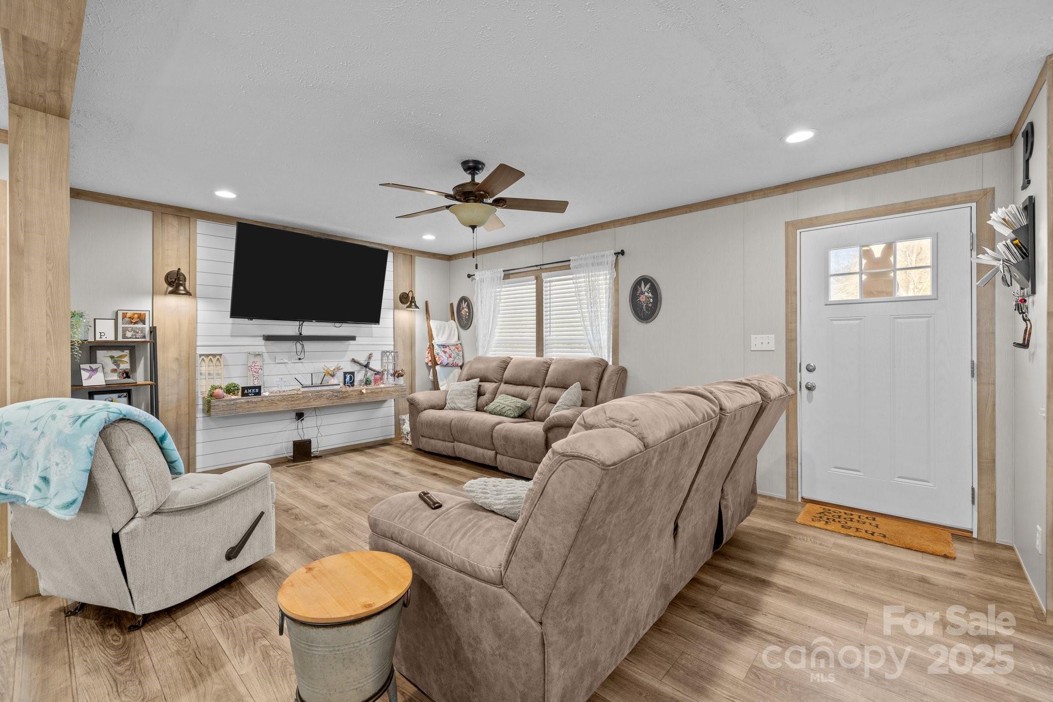119 Old Hearth Road