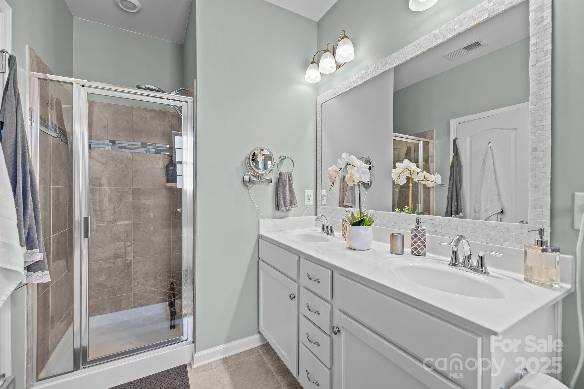 8145 English Clover Lane