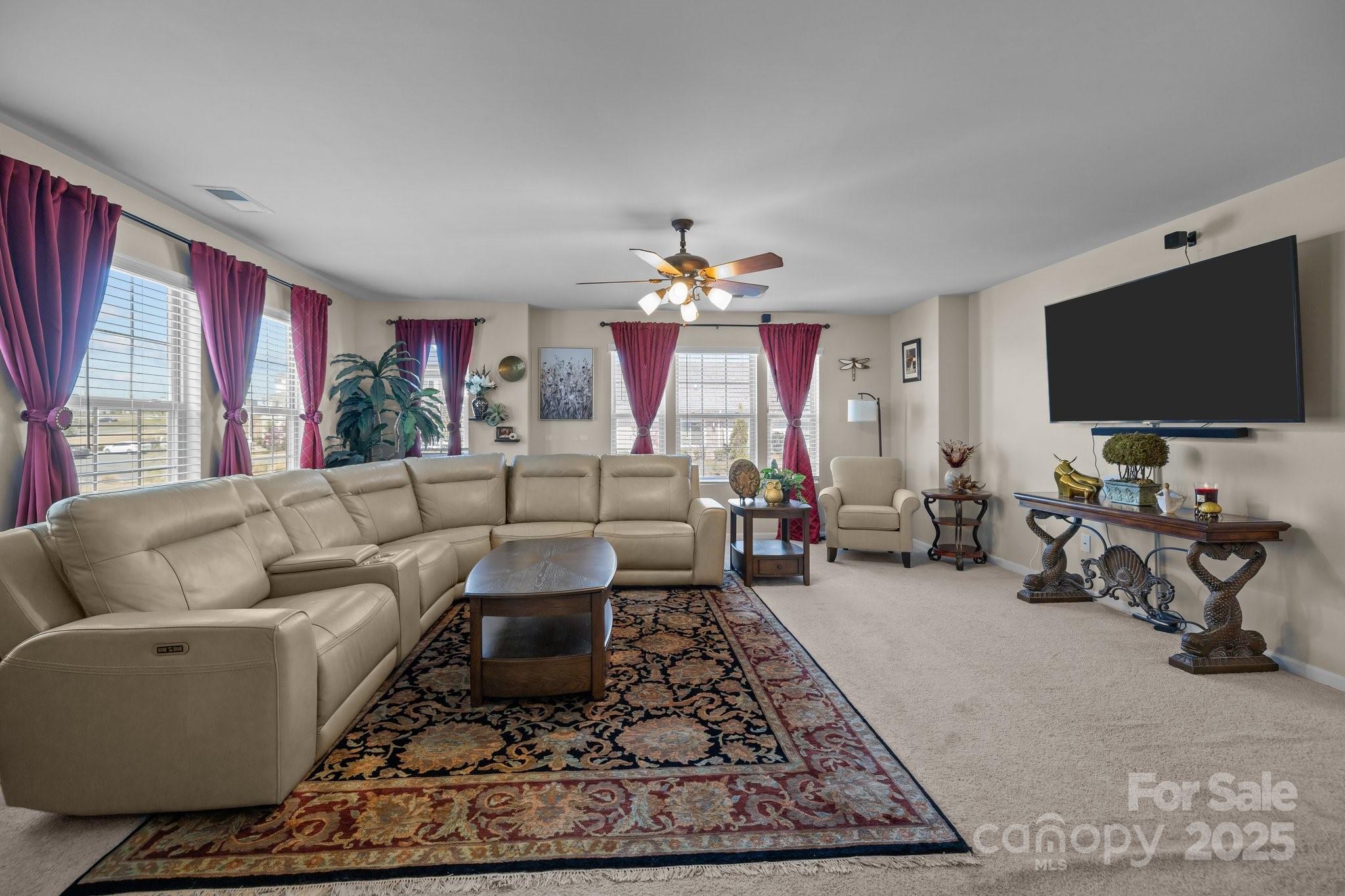 8145 English Clover Lane