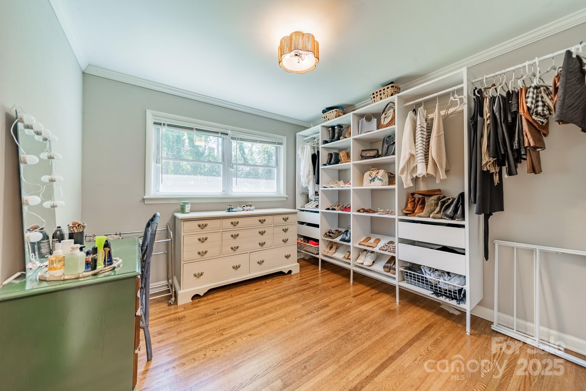 3646 Enfield Road