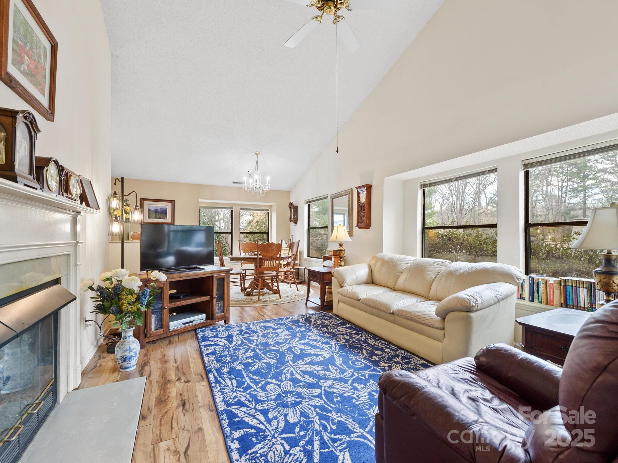 109 Cimarron Drive