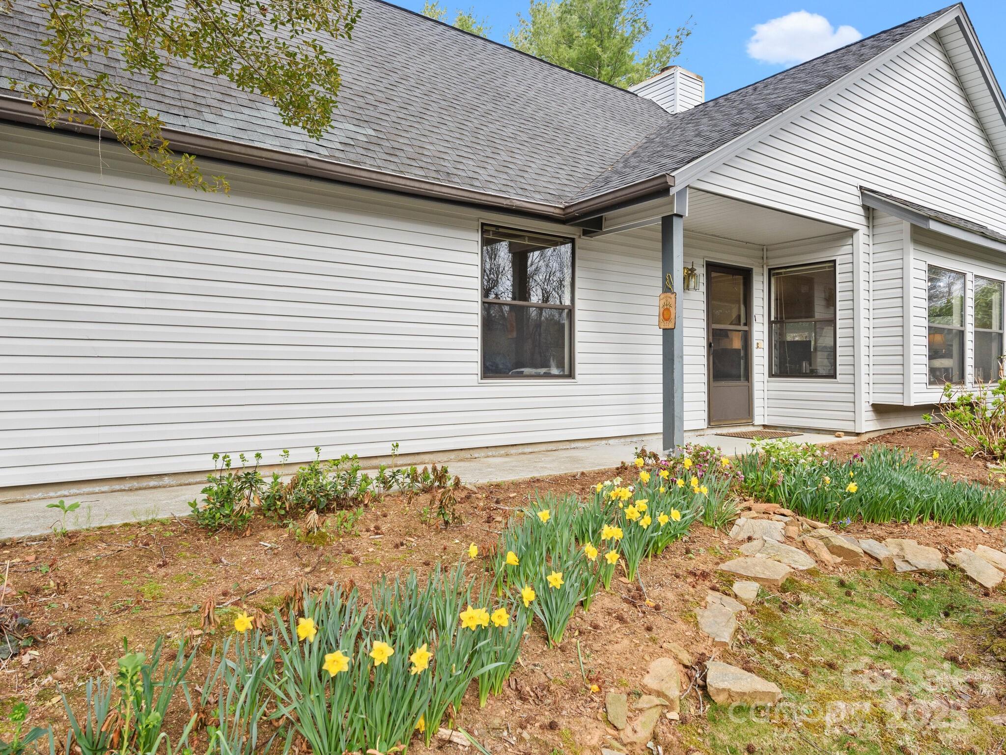 109 Cimarron Drive