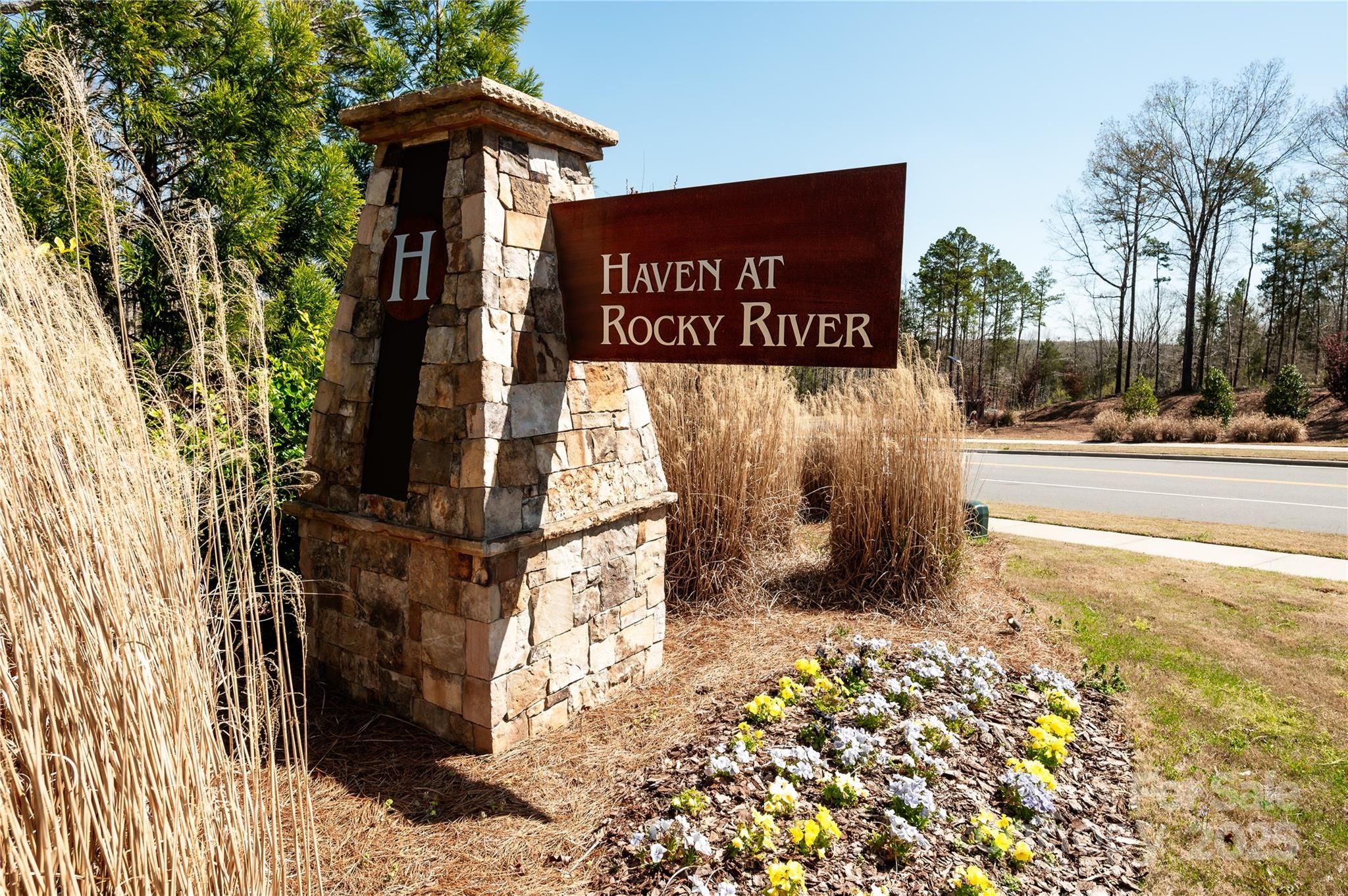 1090 River Haven Avenue SW Unit: 61