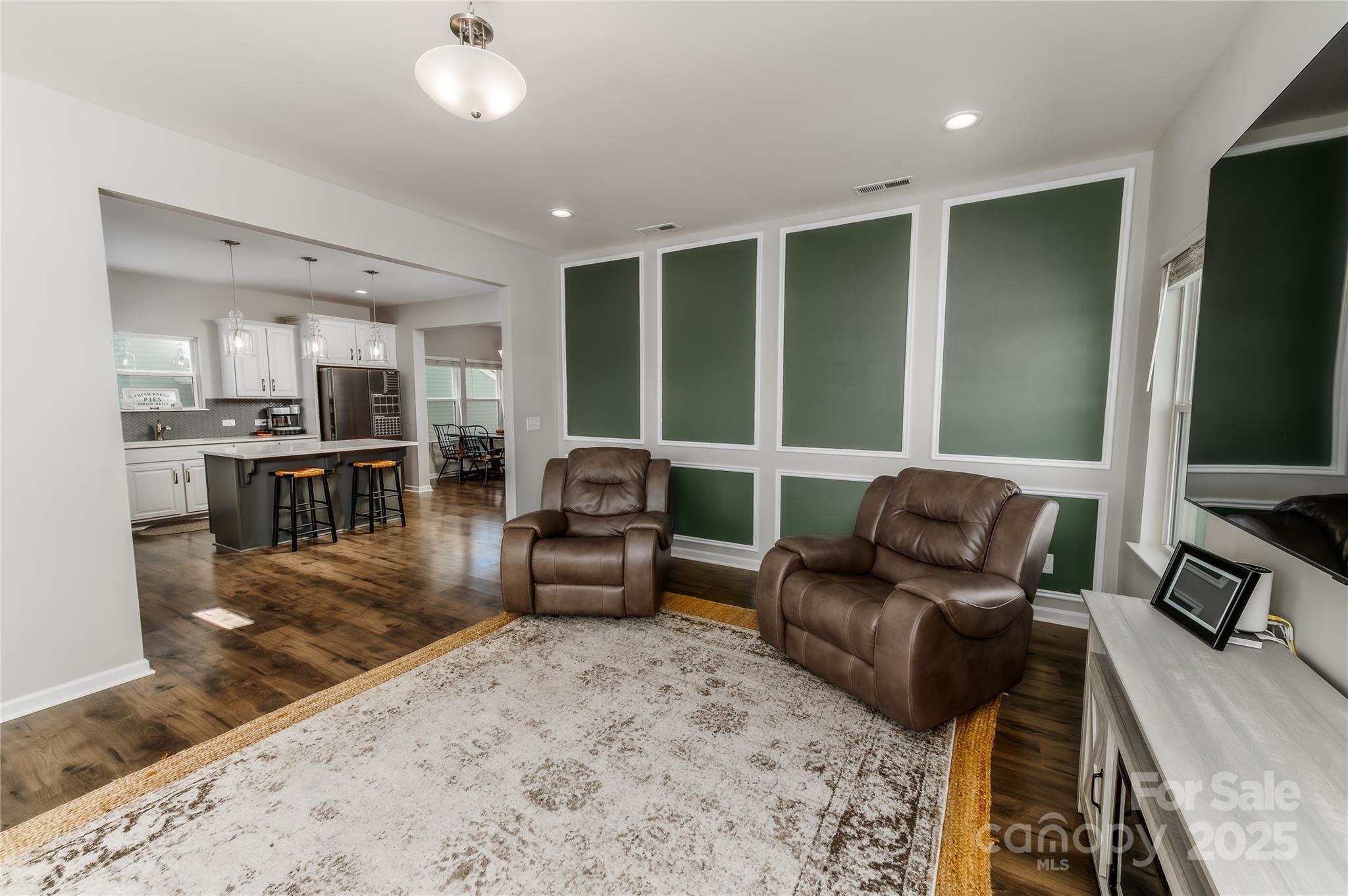 1090 River Haven Avenue SW Unit: 61