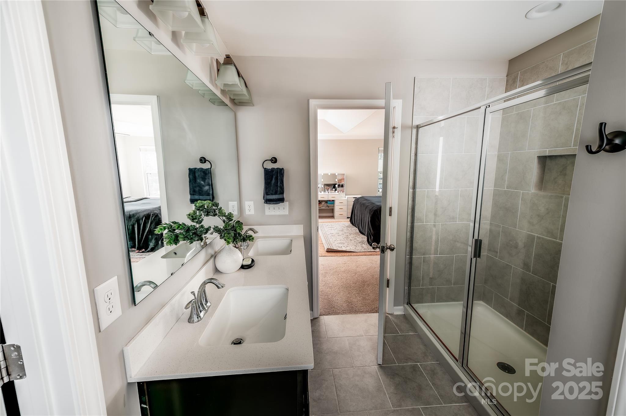 1090 River Haven Avenue SW Unit: 61