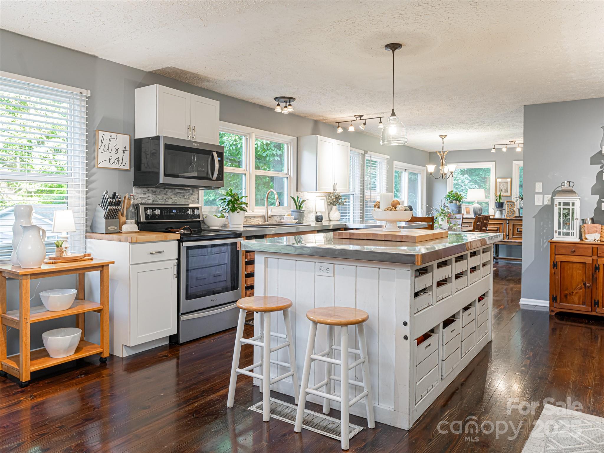 218 & 220 Old Fellowship Road