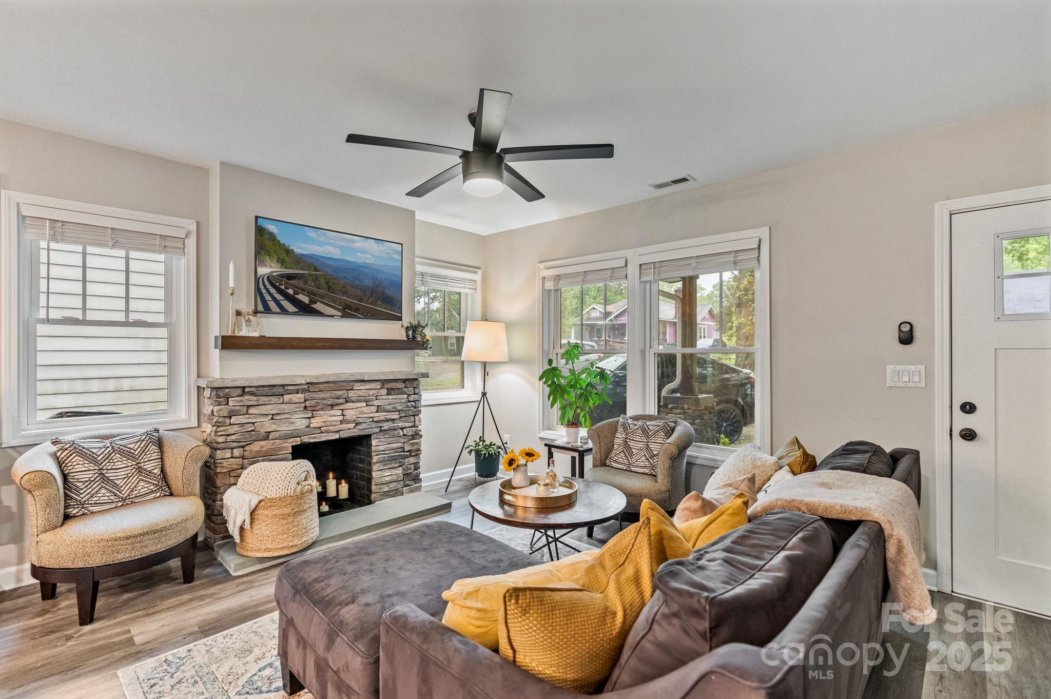 2117 Camp Greene Street