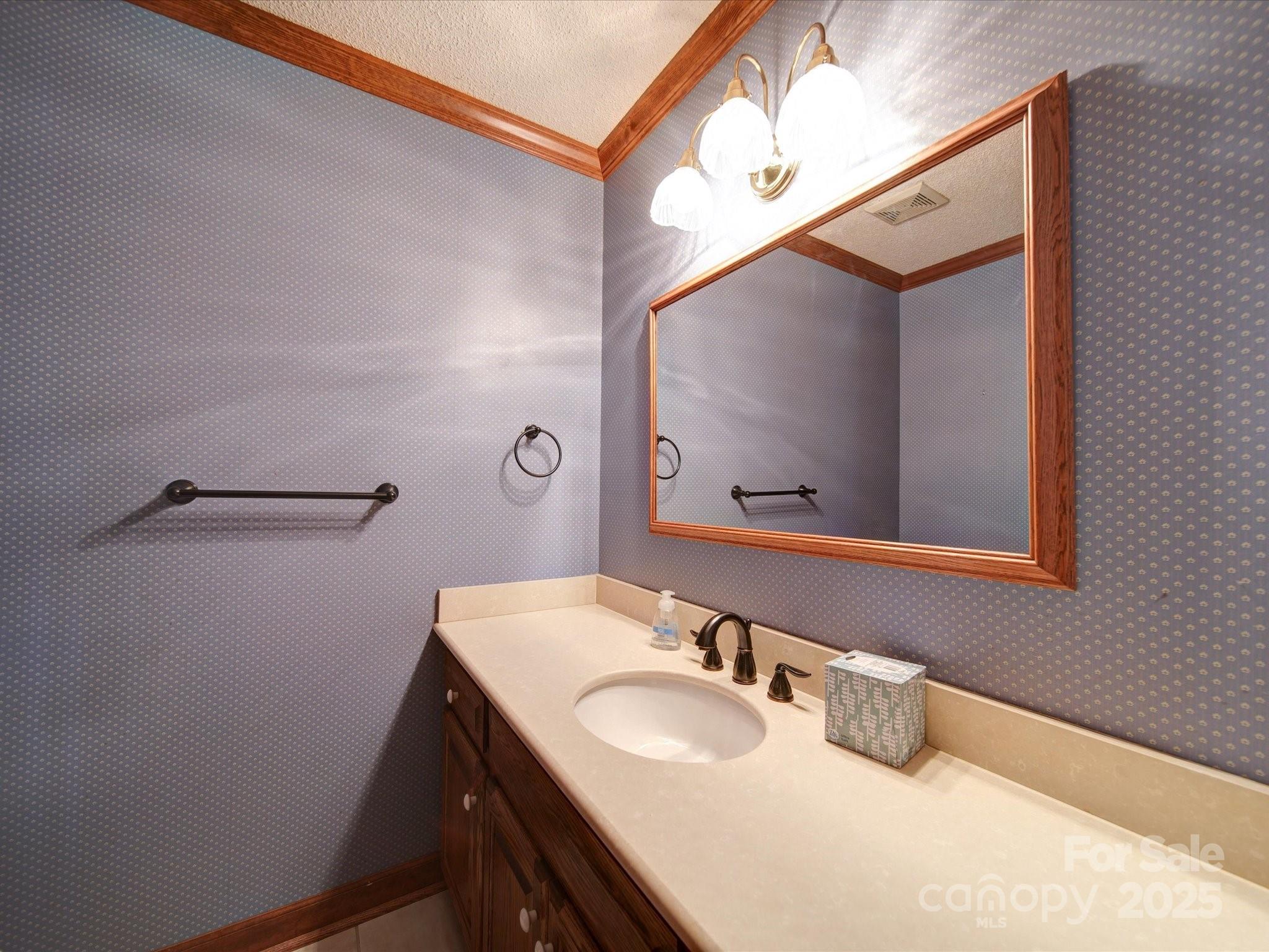 940 Brittany Court Unit: 23