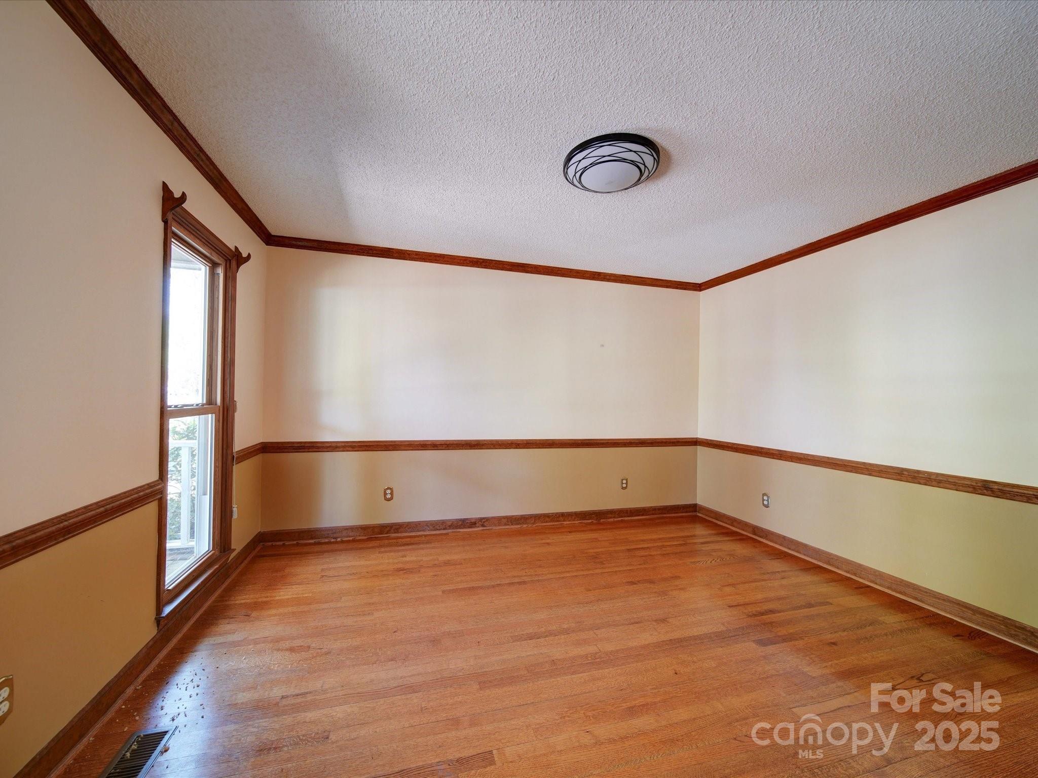 940 Brittany Court Unit: 23