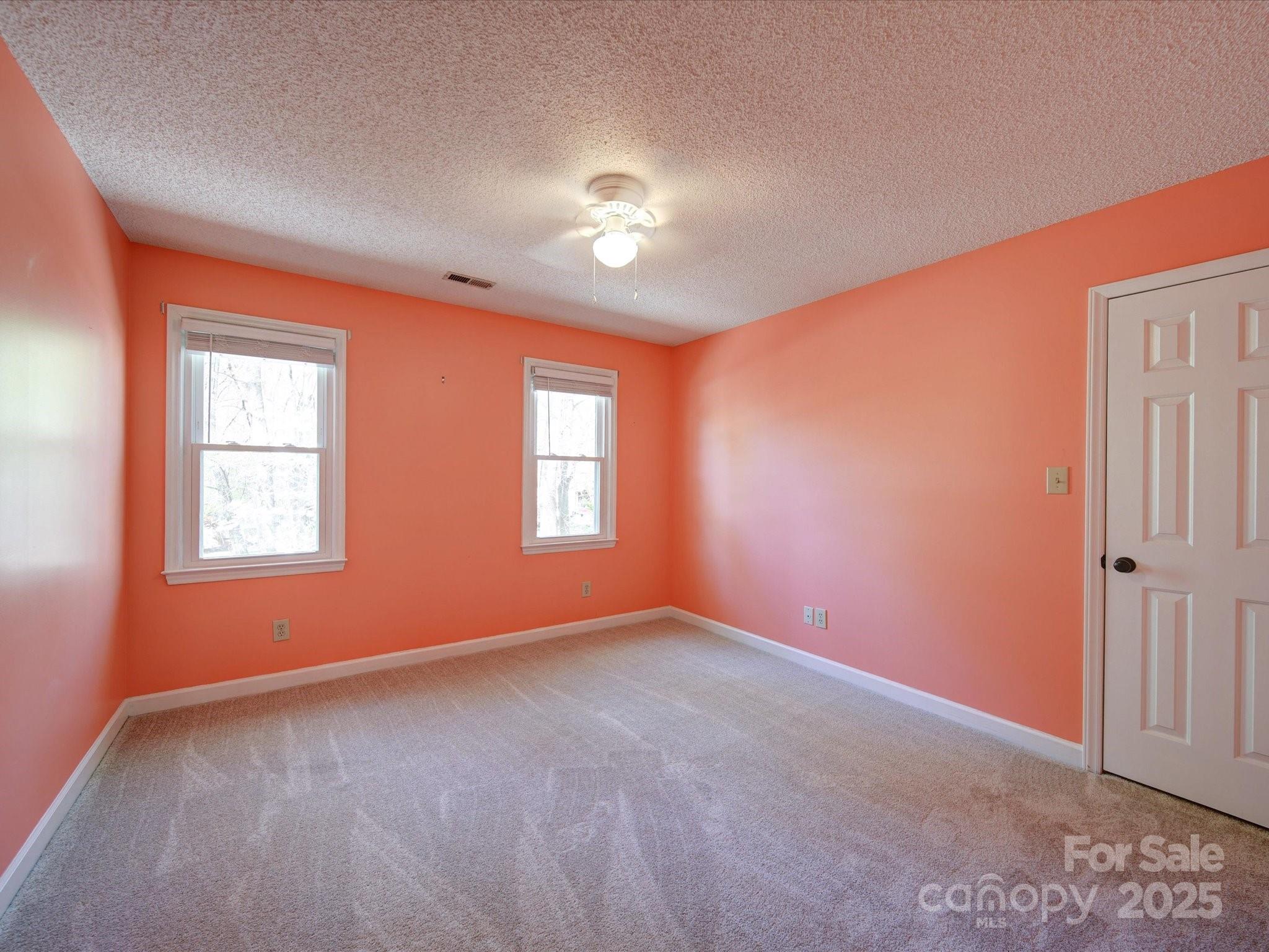 940 Brittany Court Unit: 23