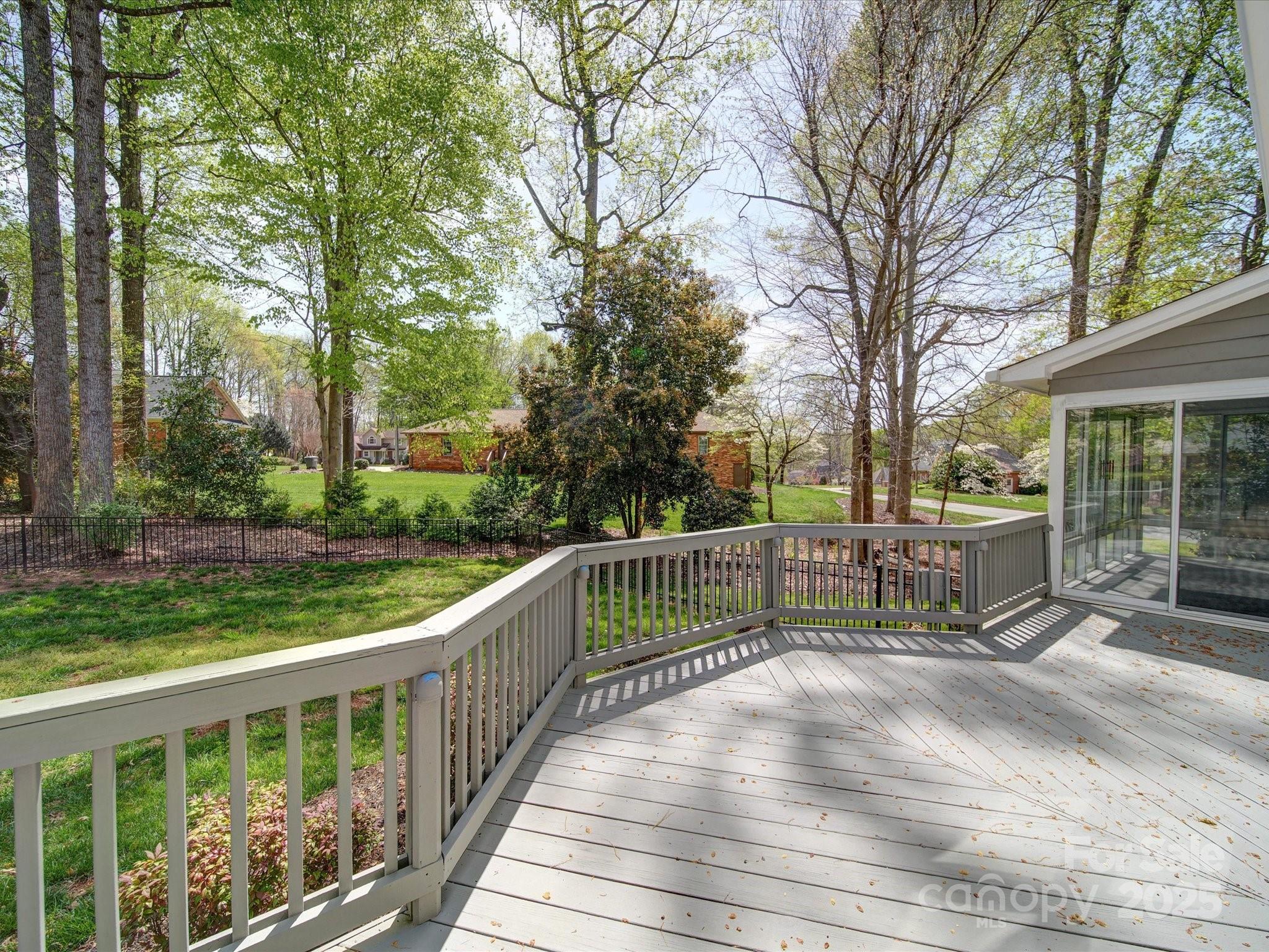 940 Brittany Court Unit: 23