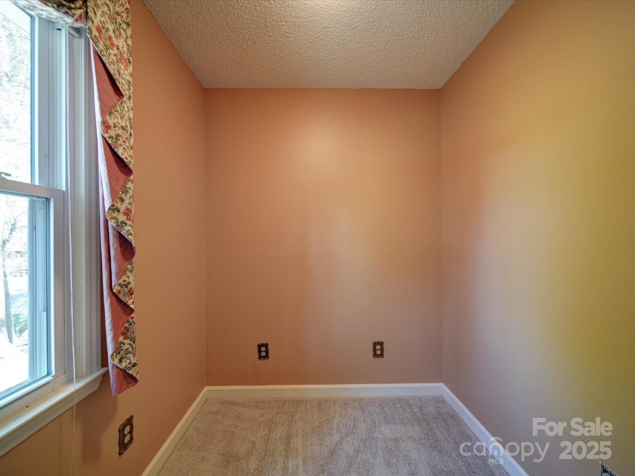 940 Brittany Court Unit: 23