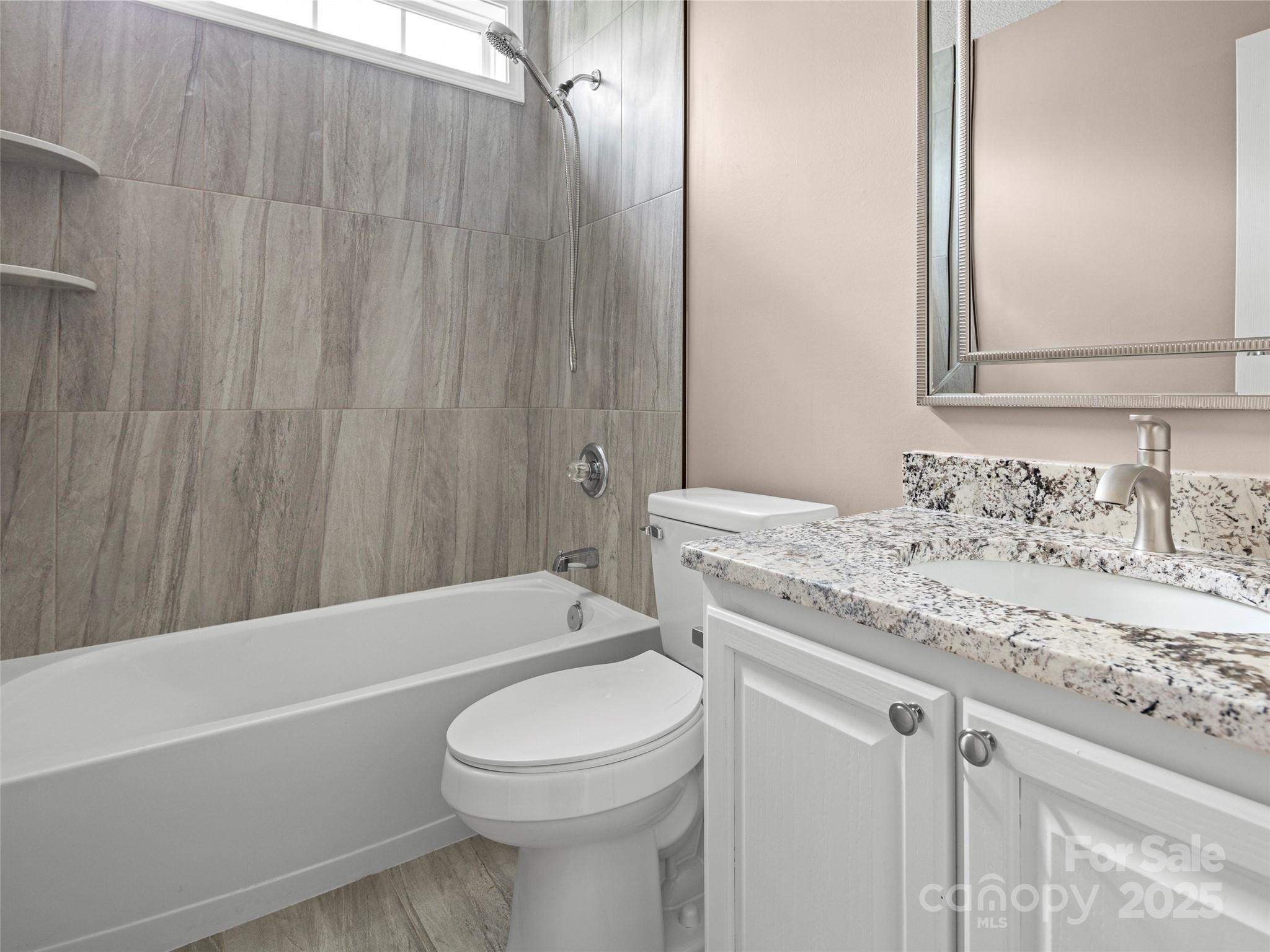 135 S Sunberry Trail