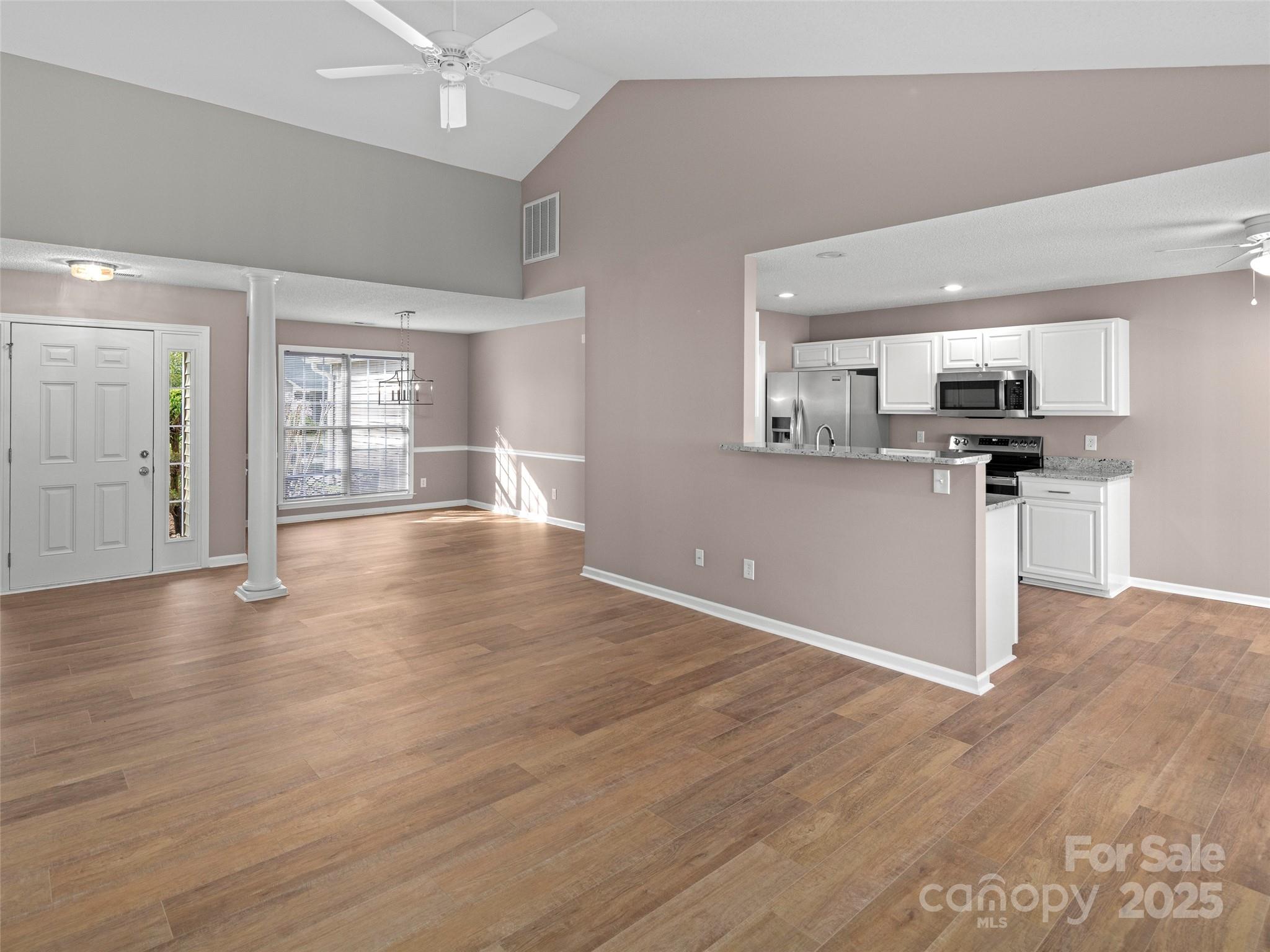 135 S Sunberry Trail