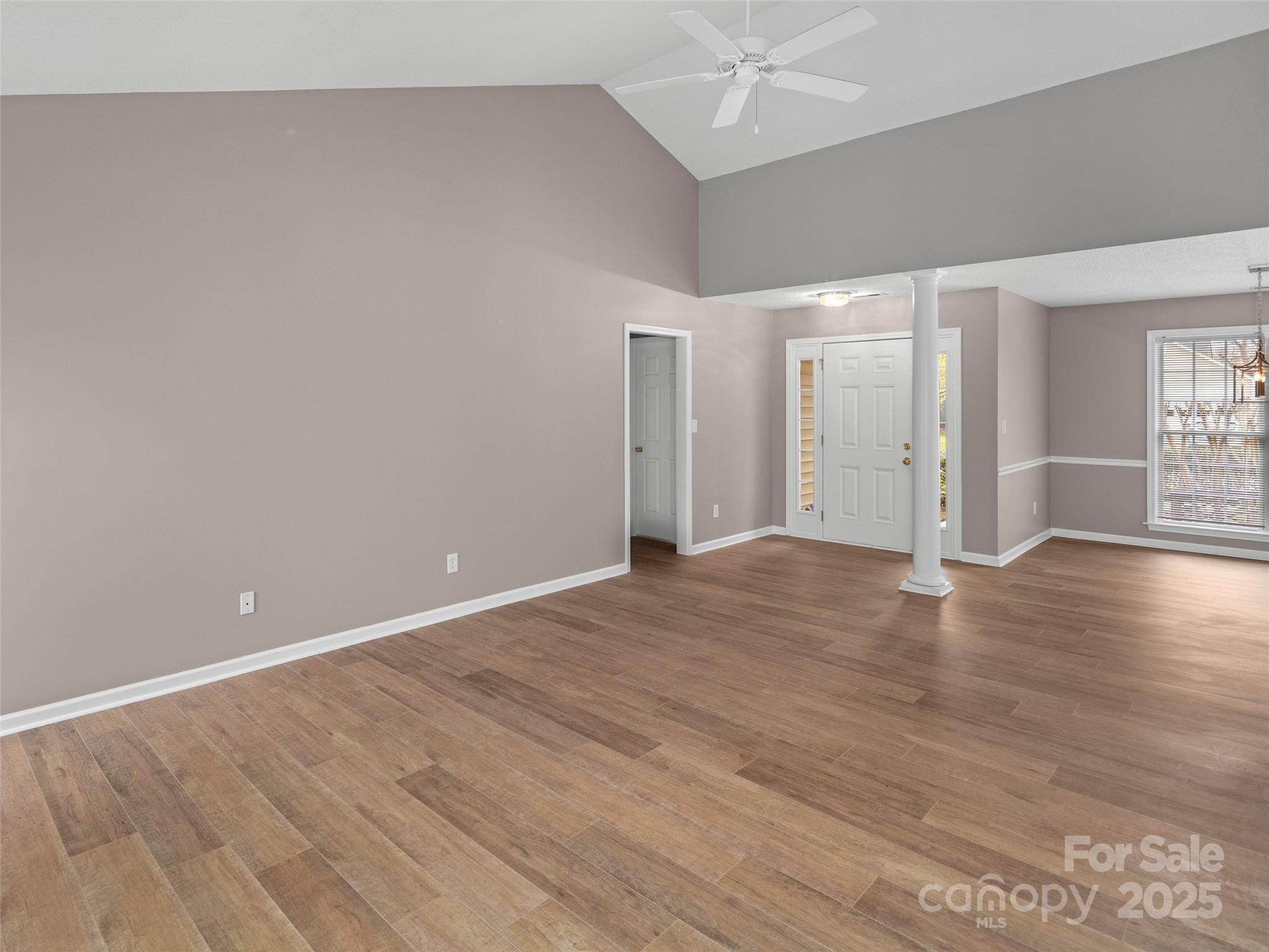 135 S Sunberry Trail