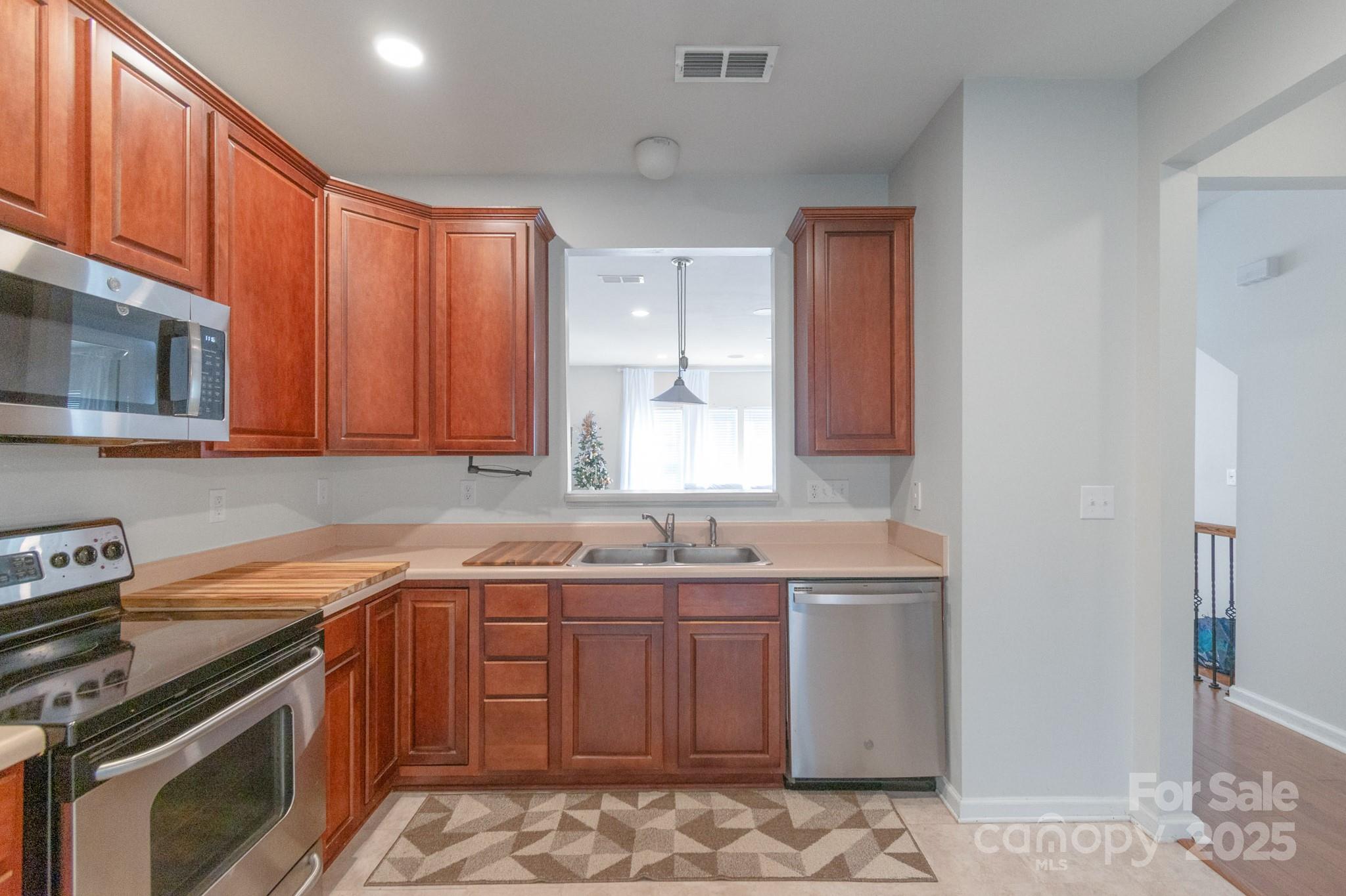 12036 Duke Lancaster Drive
