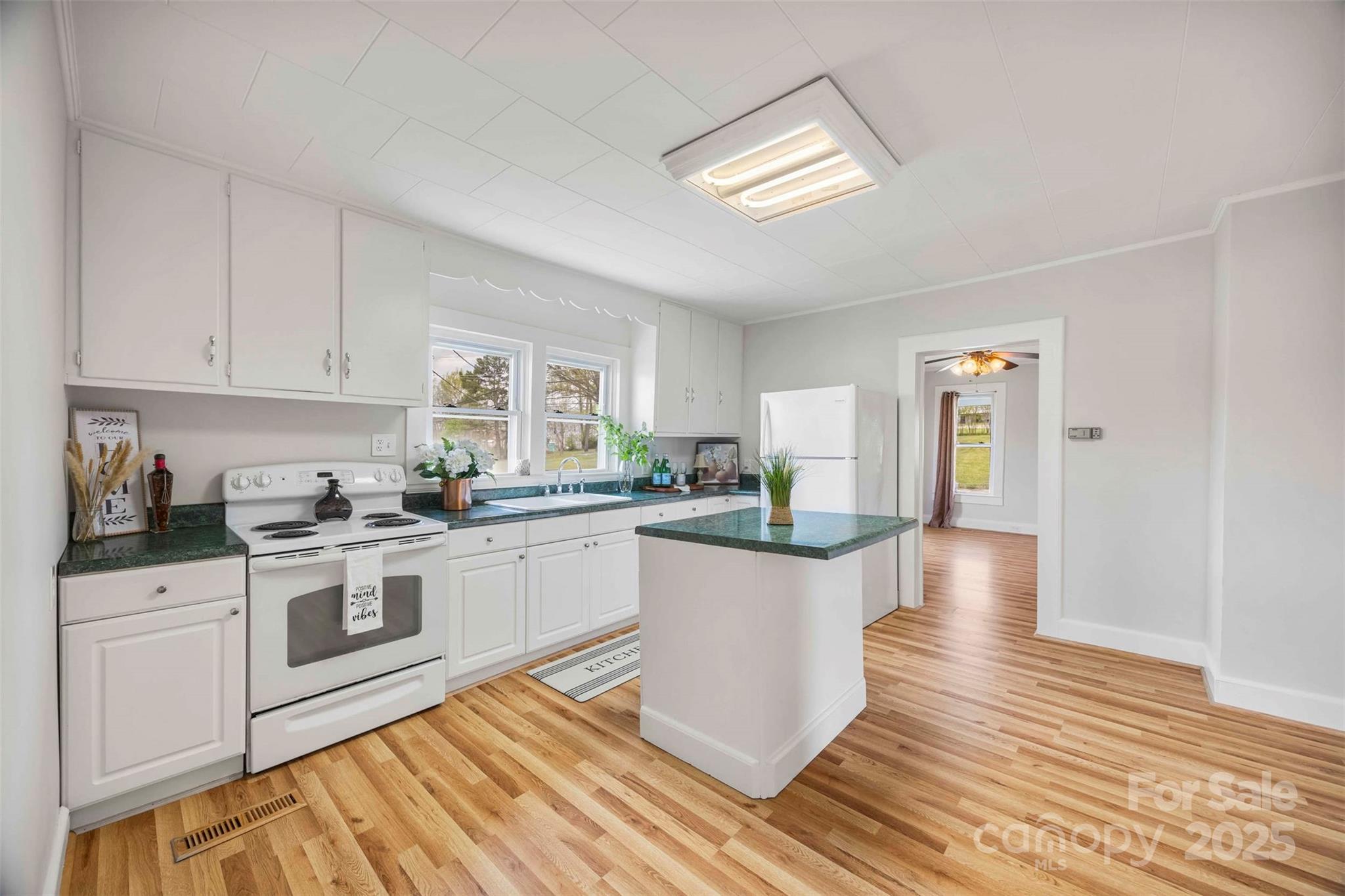 382 Cole Campbell Road