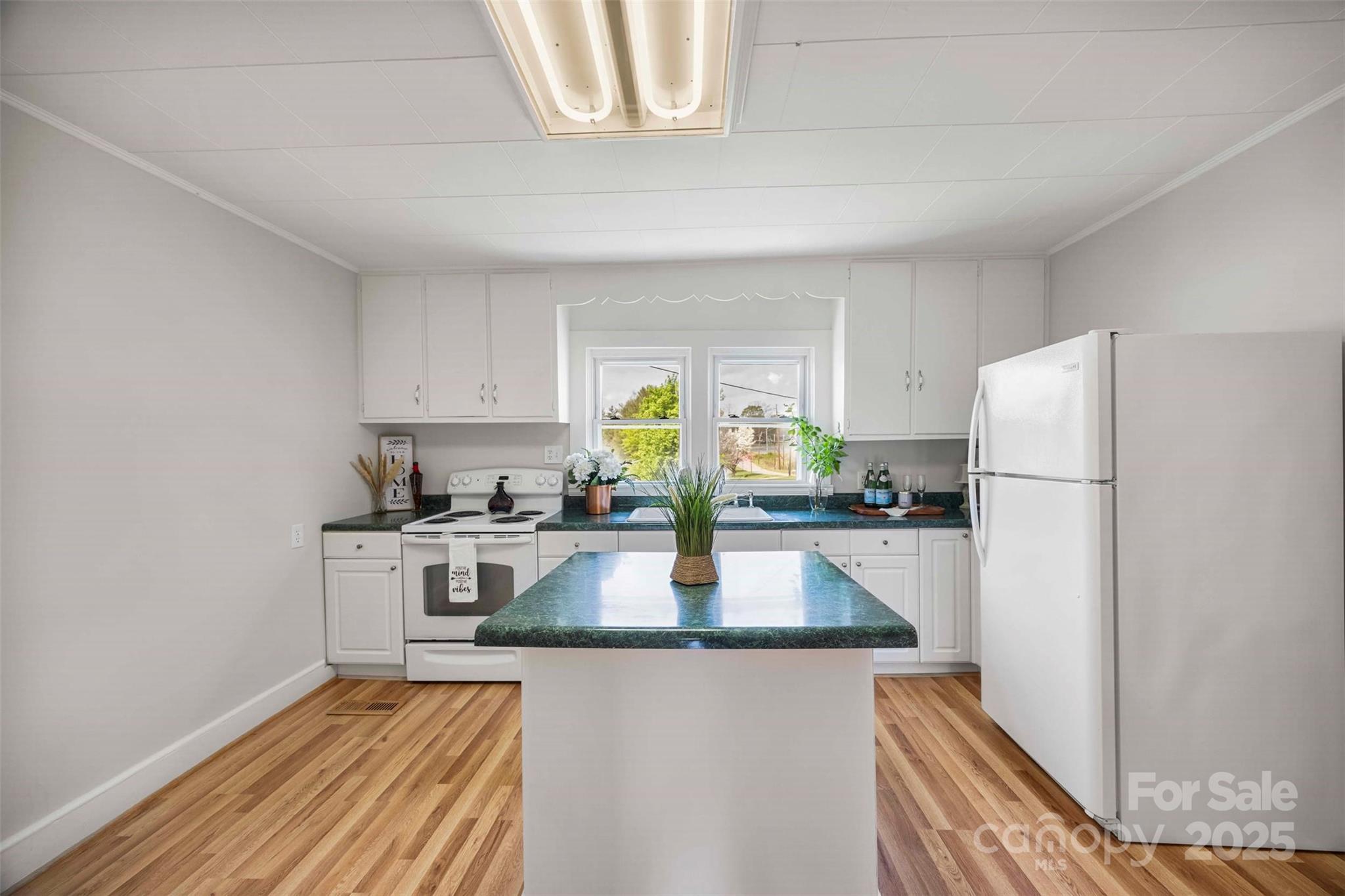 382 Cole Campbell Road