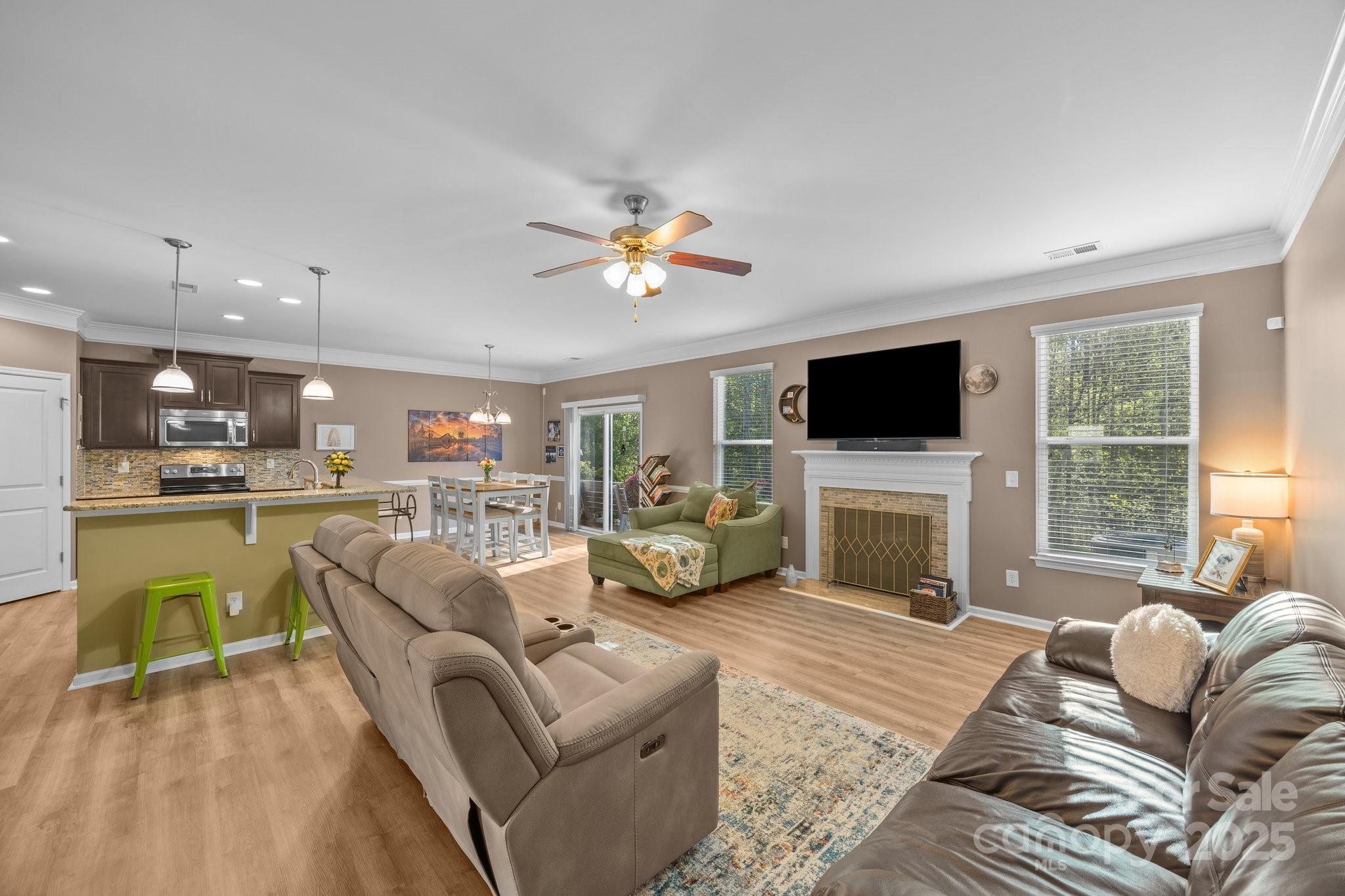 428 Winecoff Woods Drive NW