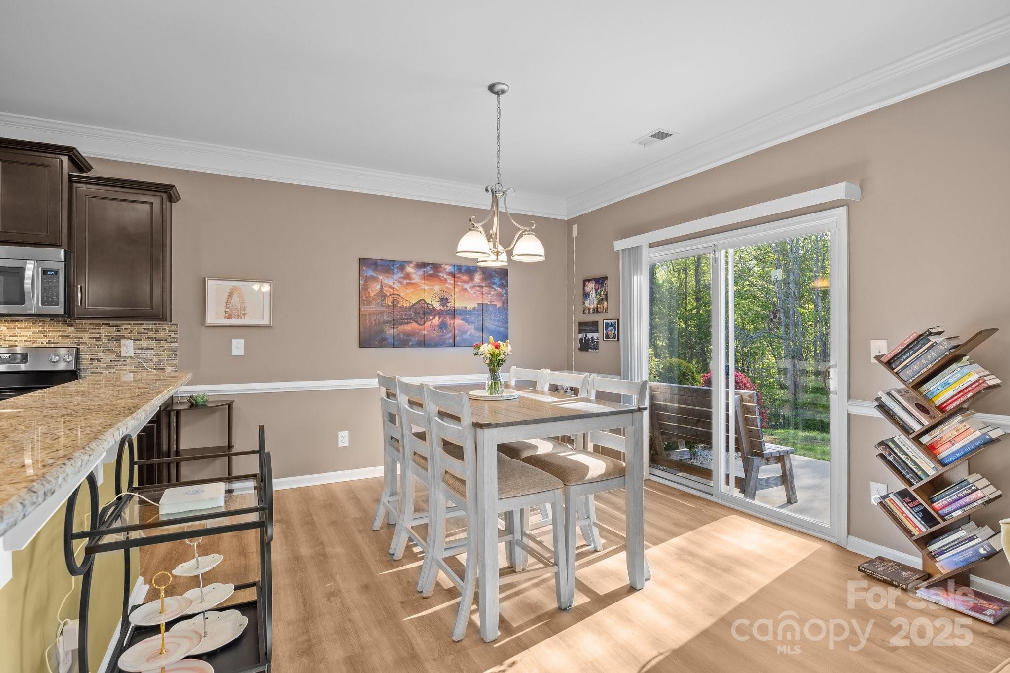 428 Winecoff Woods Drive NW