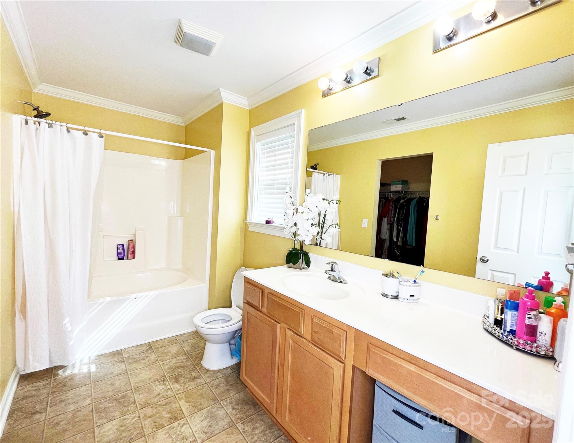 7928 Ponderosa Pine Lane