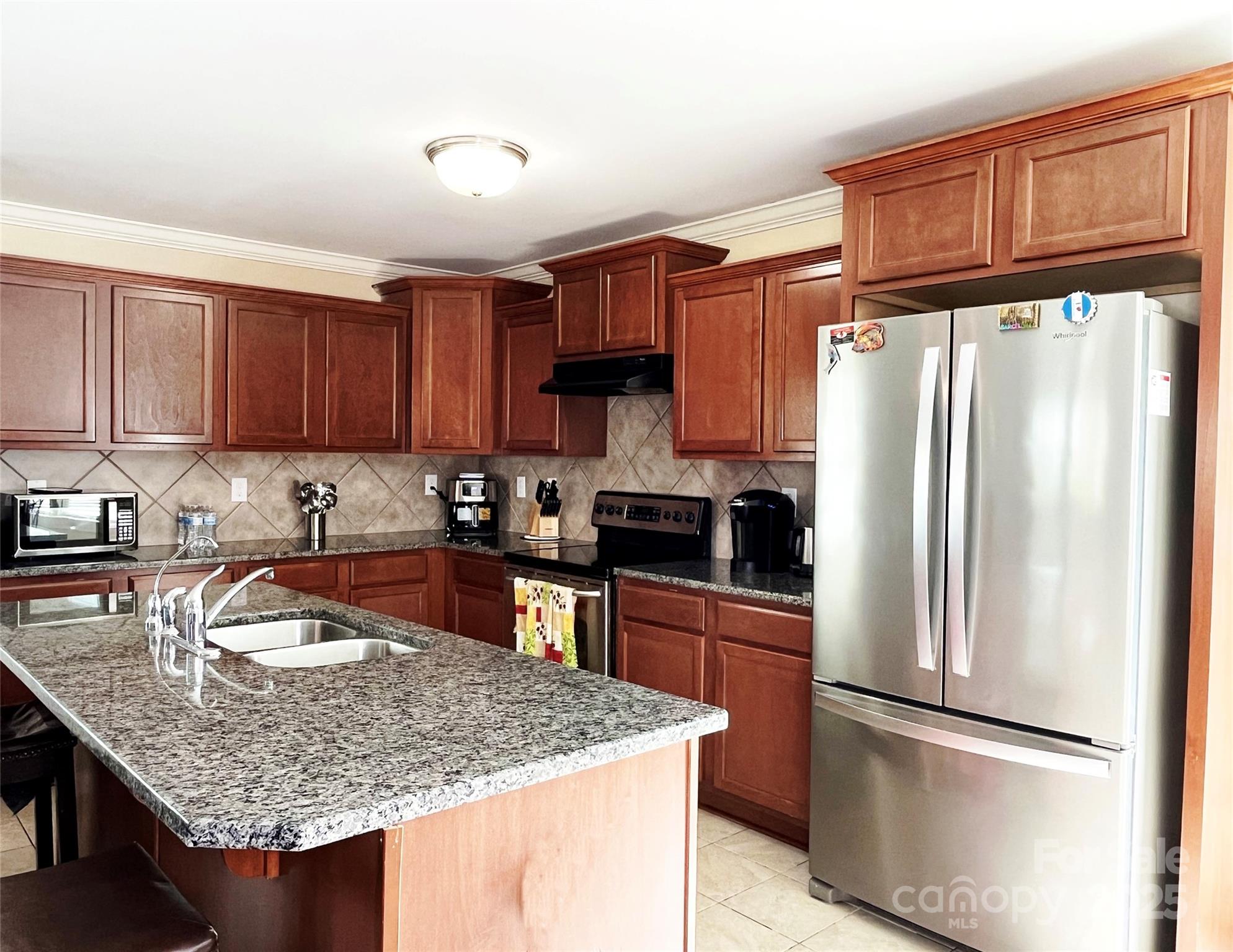 7928 Ponderosa Pine Lane