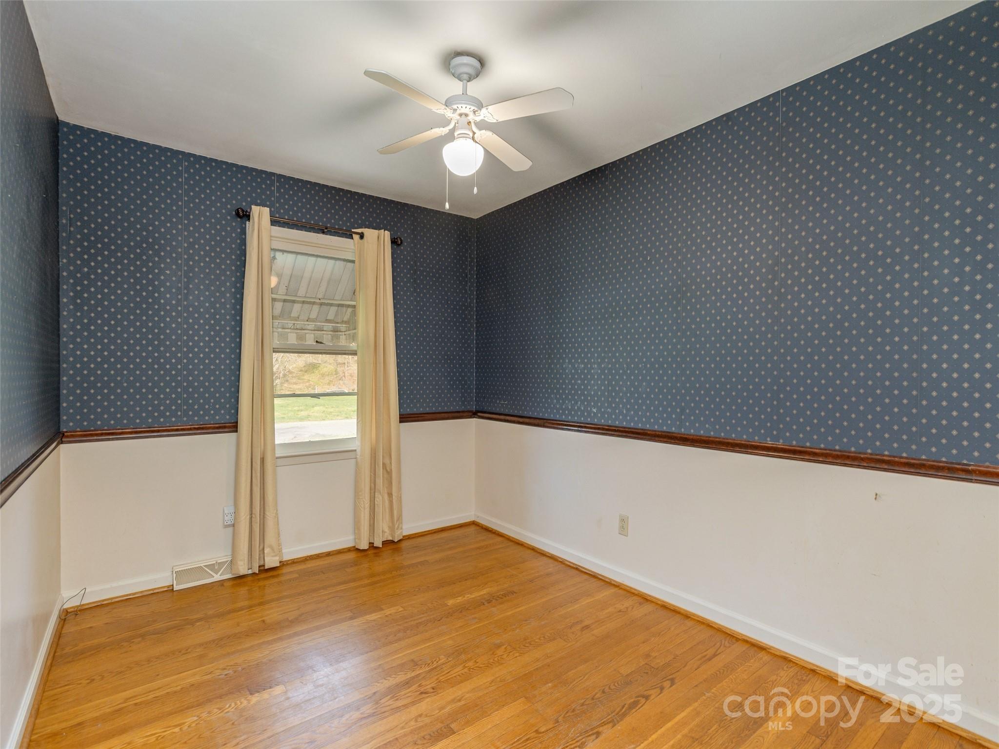 12 Birchwood Lane