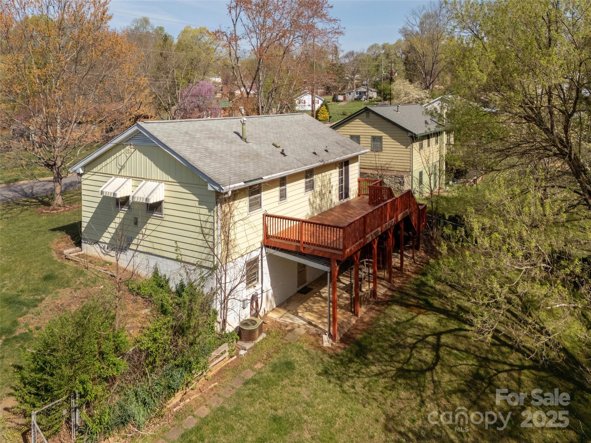 12 Birchwood Lane