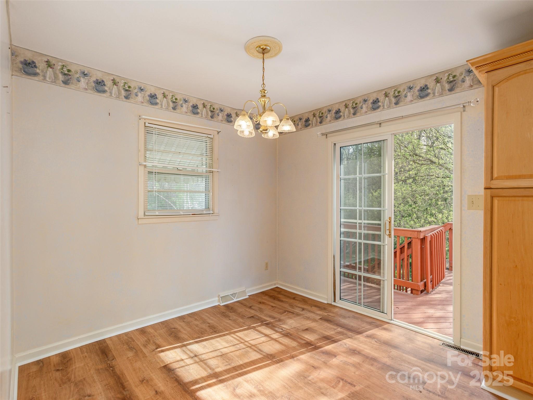 12 Birchwood Lane
