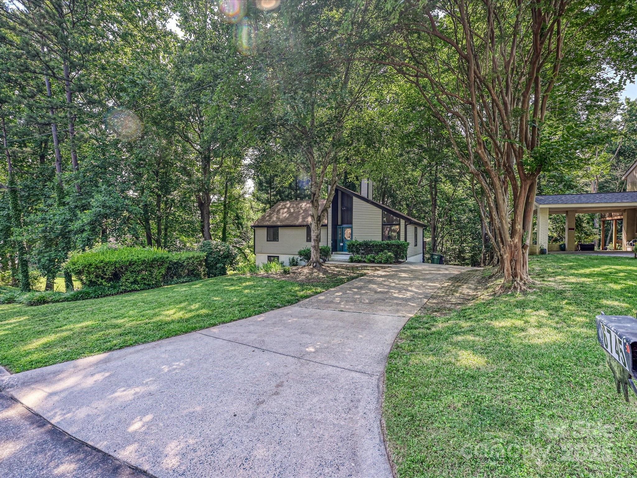 6745 Thermal Road