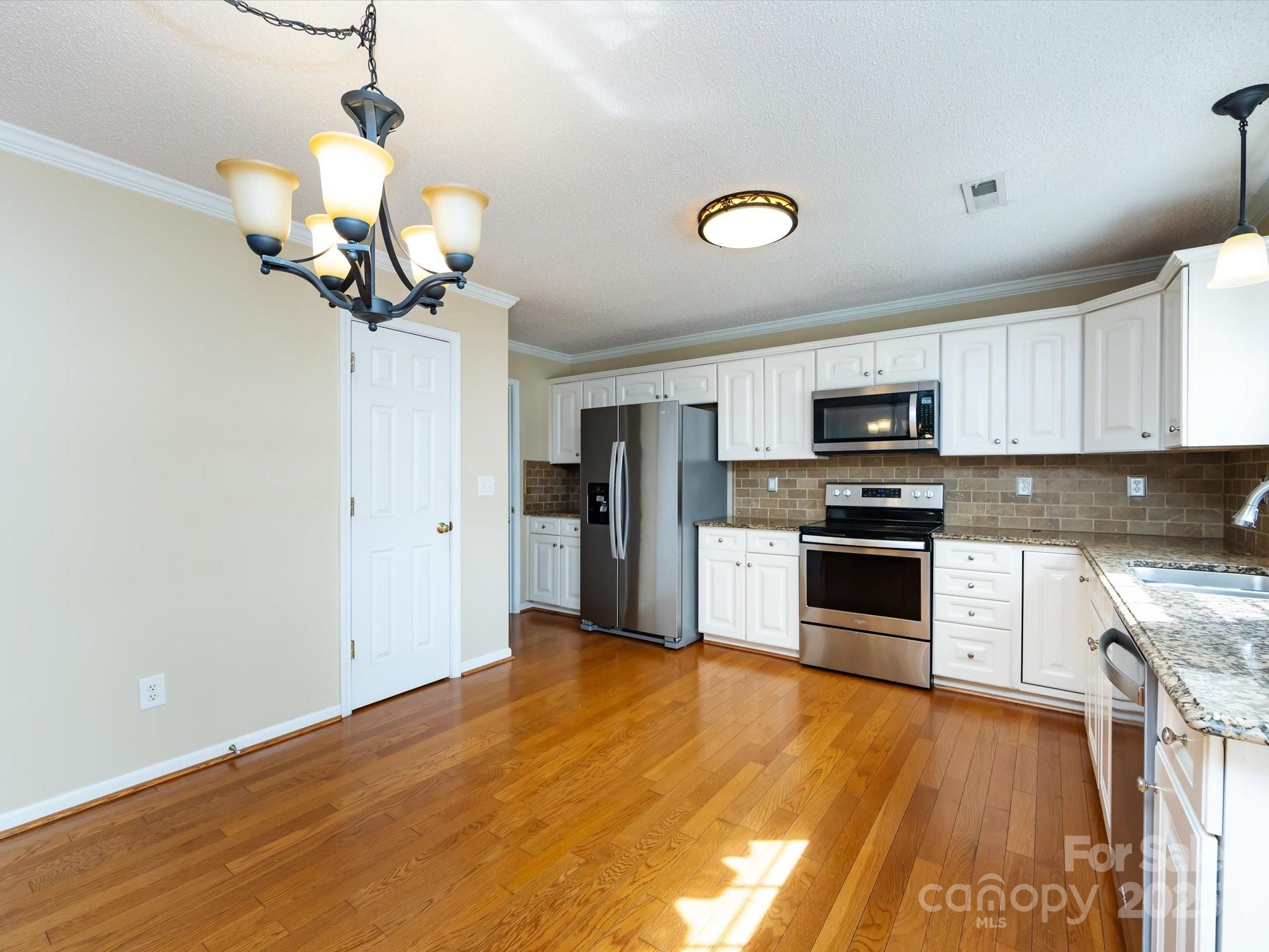 2316 Highland Park Drive