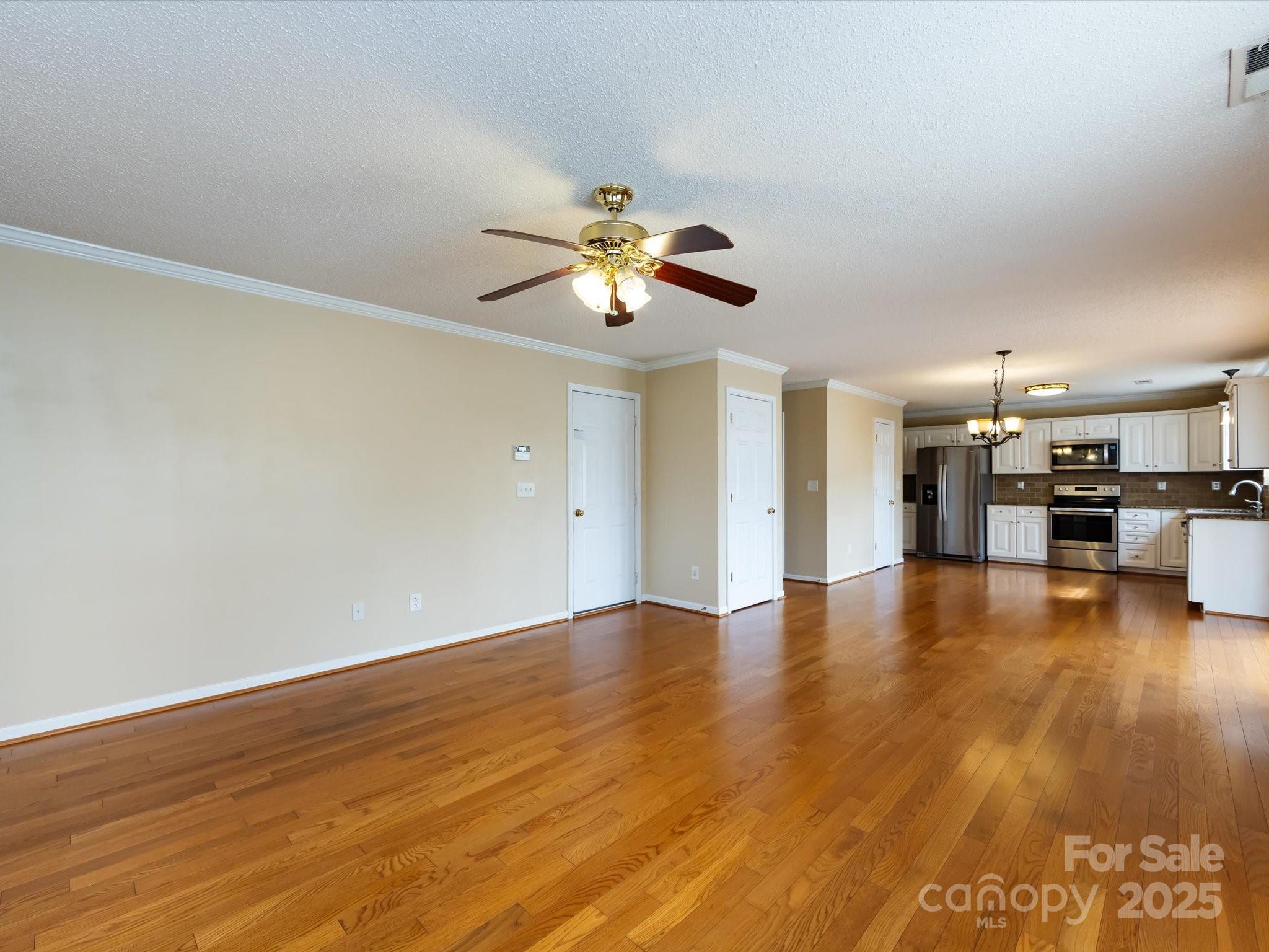 2316 Highland Park Drive