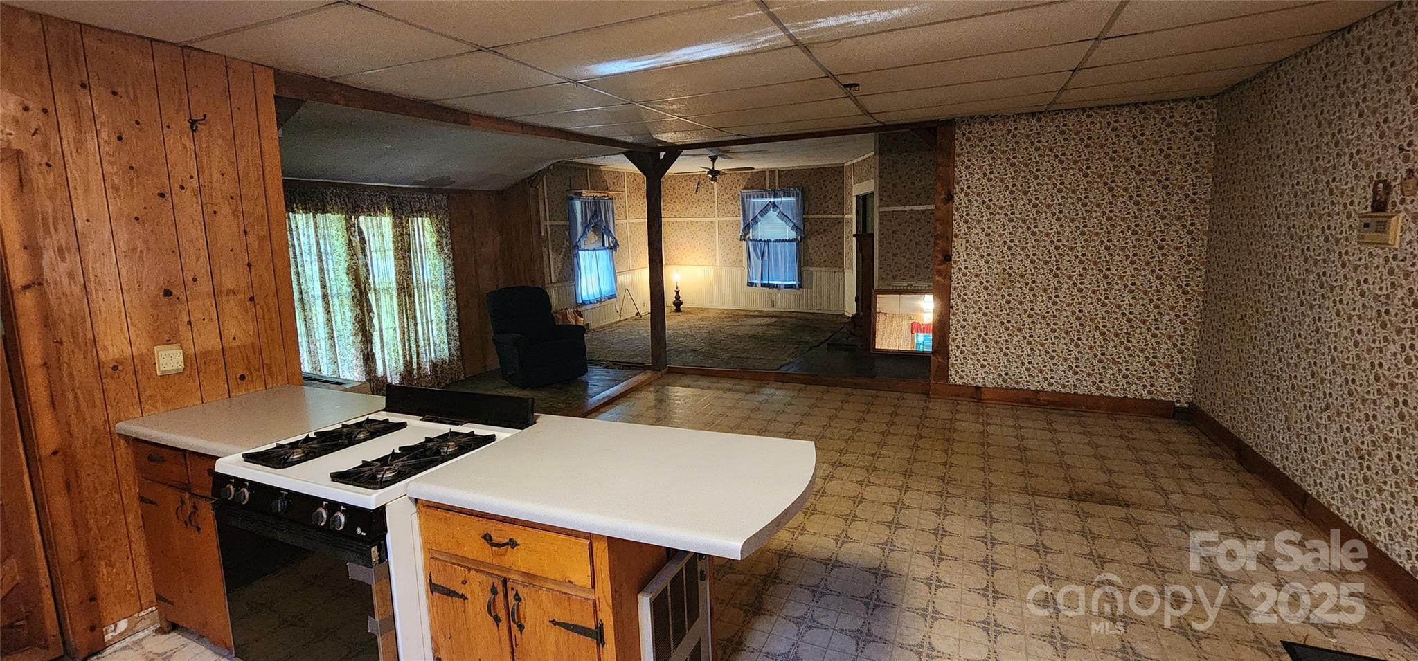 224 Charlotte Street