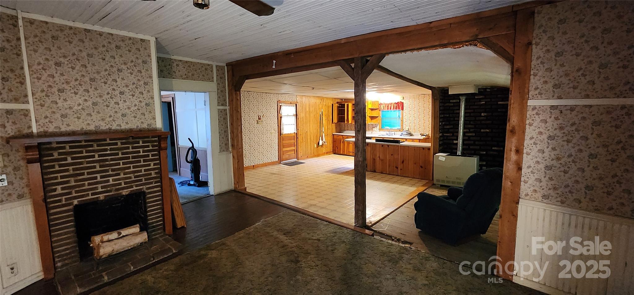 224 Charlotte Street