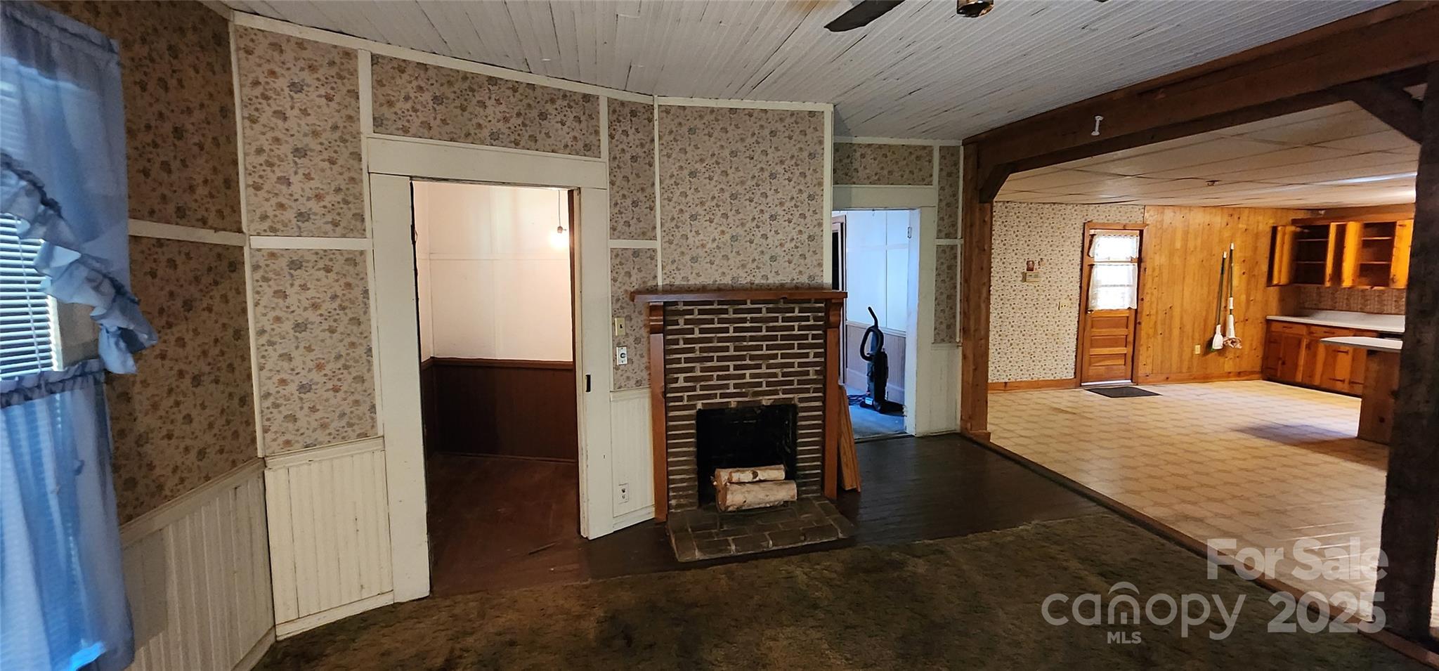 224 Charlotte Street