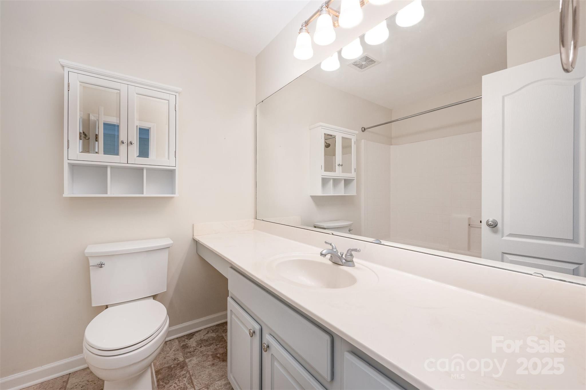 1218 Green Oaks Lane