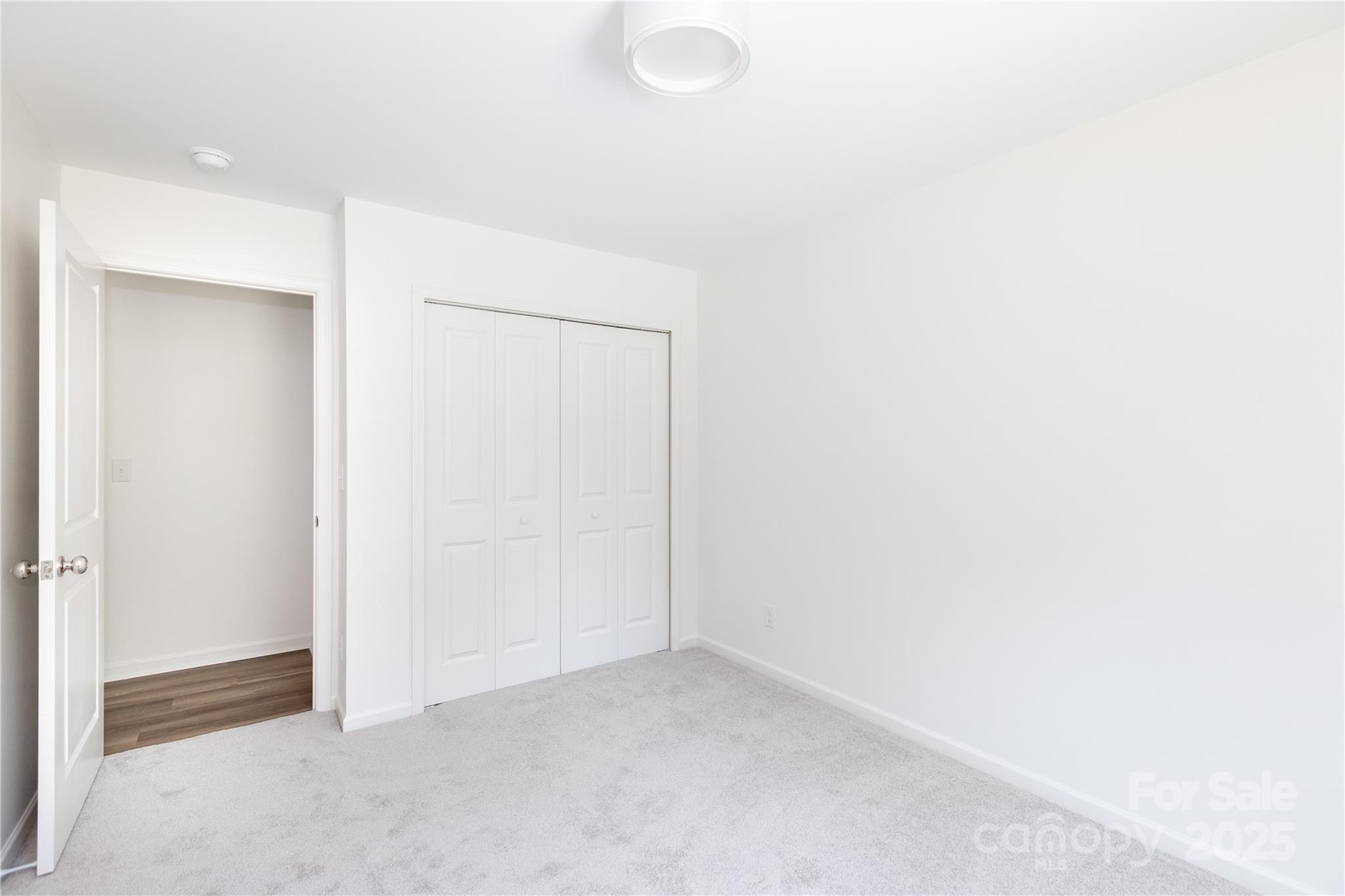6223 Rockwell Boulevard W