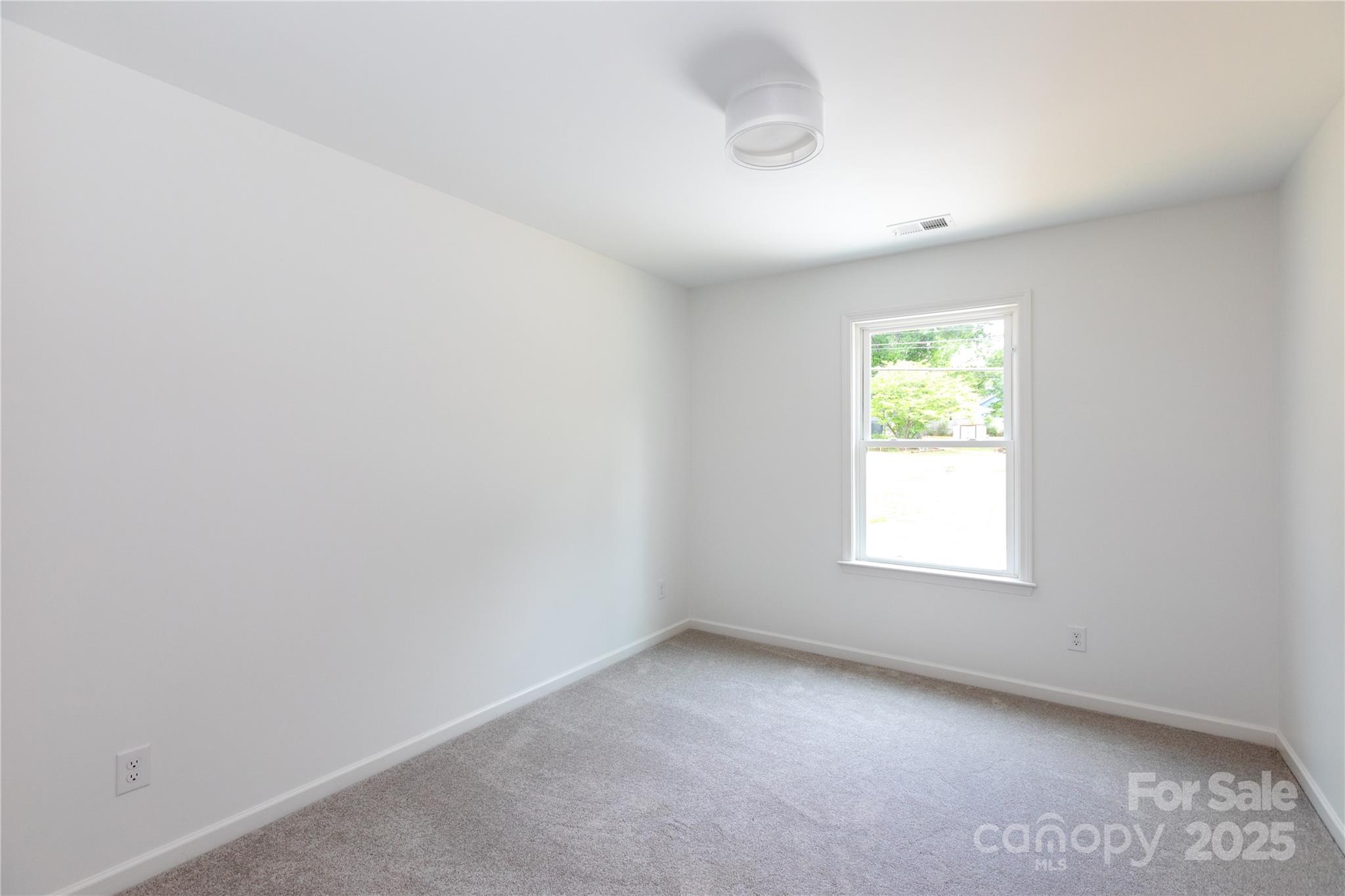 6223 Rockwell Boulevard W