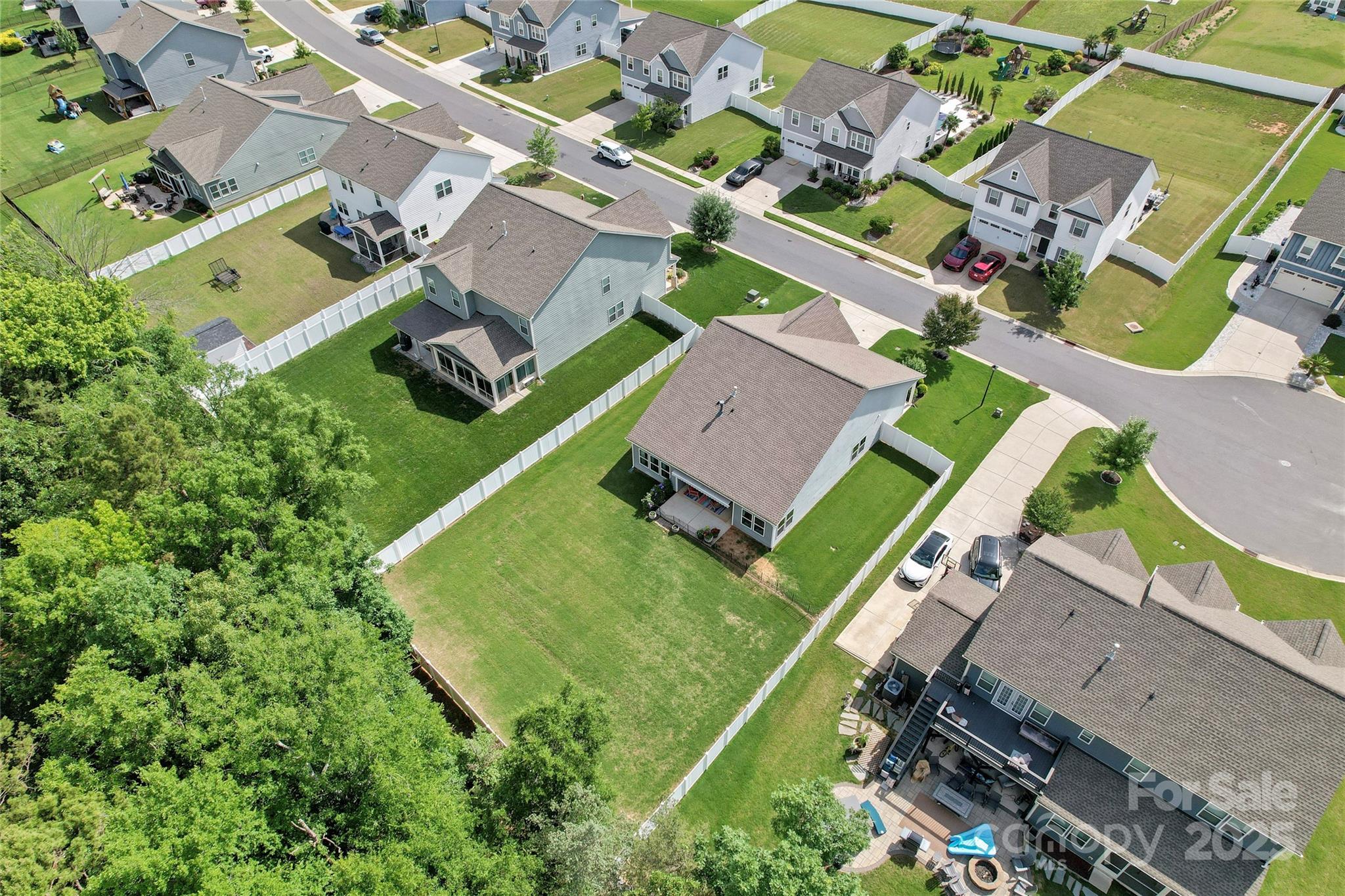 2124 Katie Alice Circle