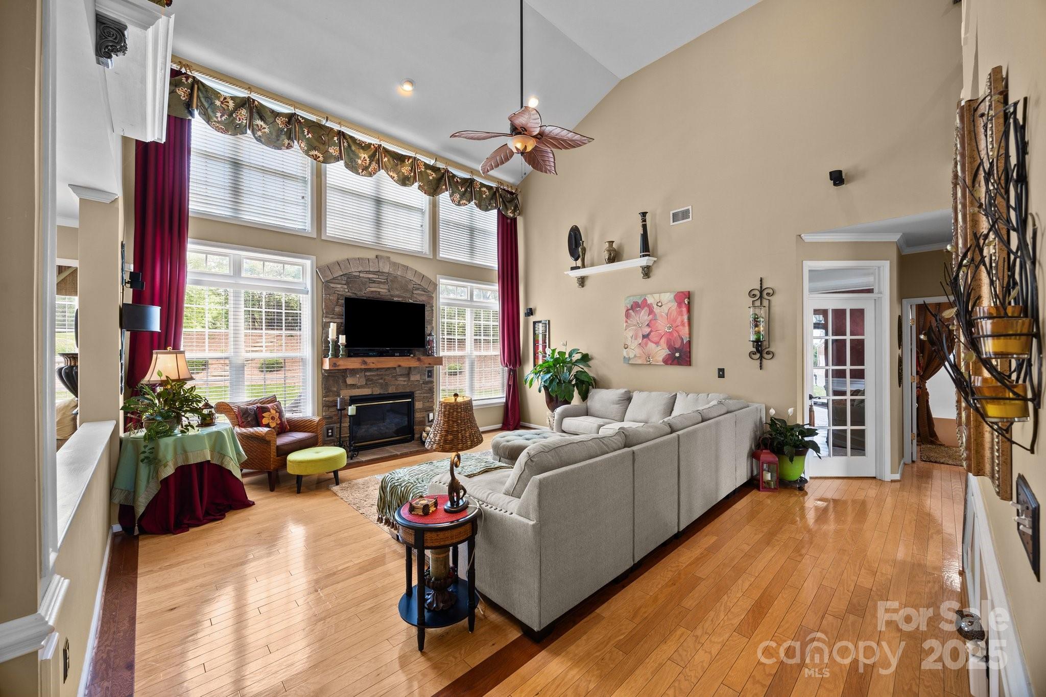 1900 Birchbrook Court