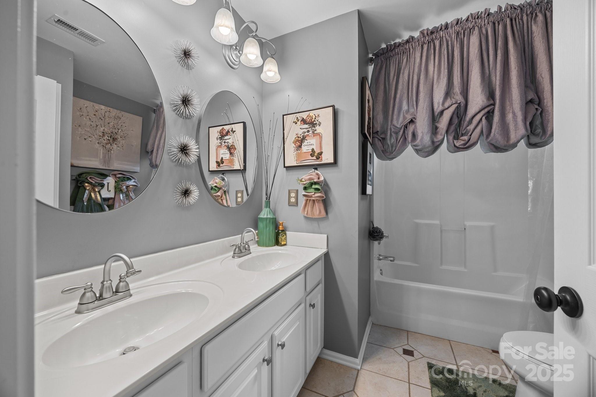 1900 Birchbrook Court