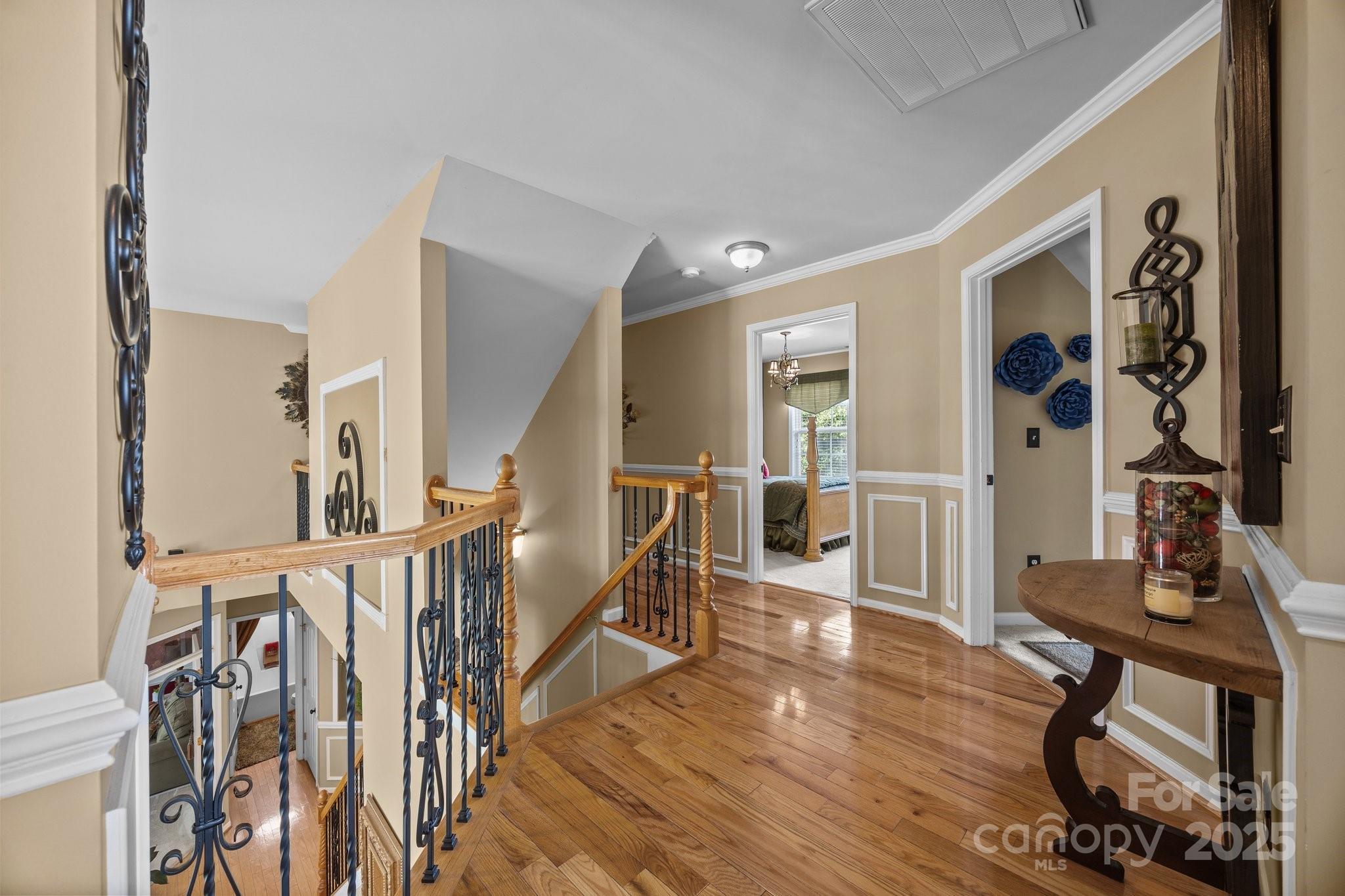1900 Birchbrook Court