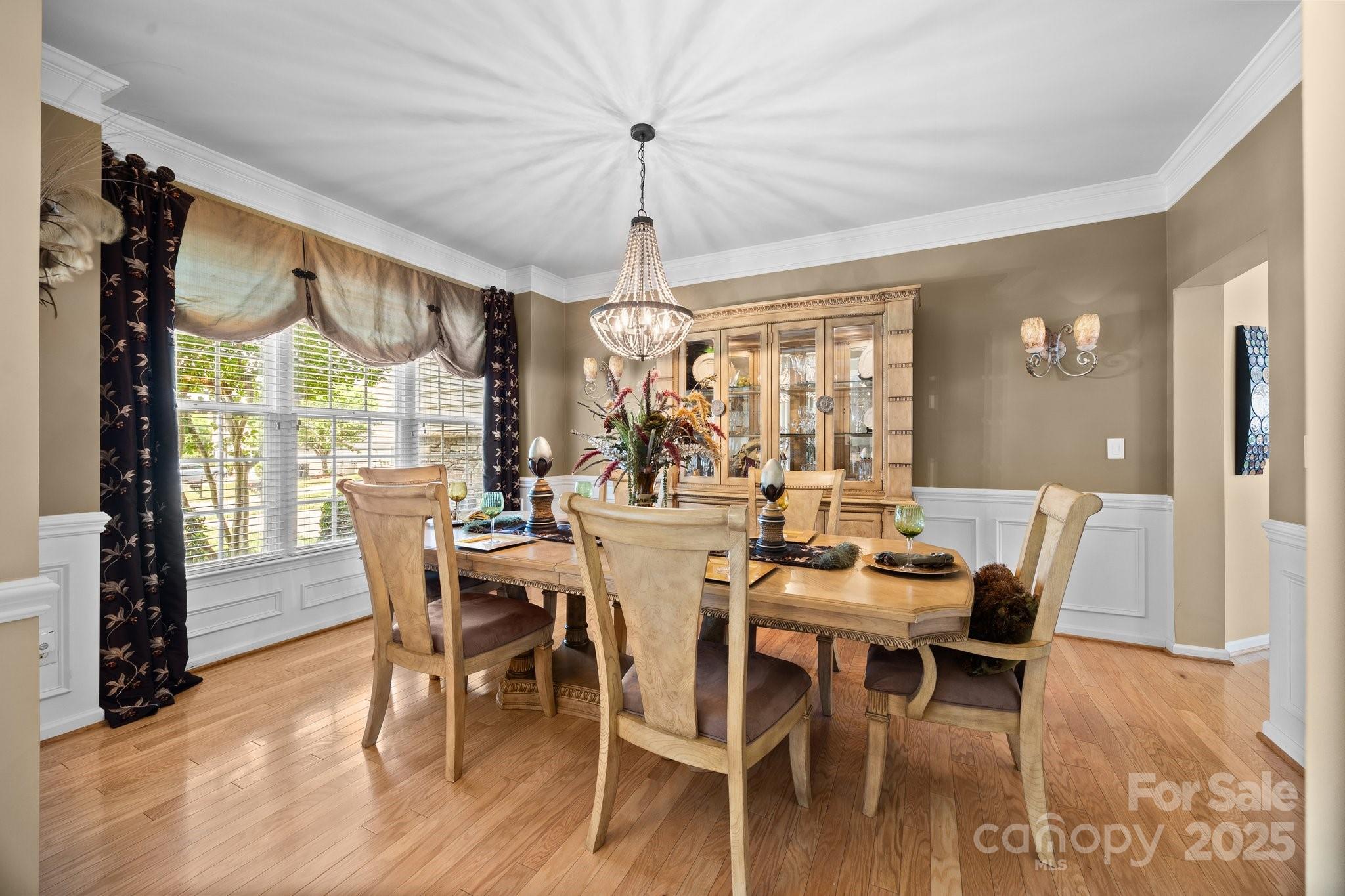 1900 Birchbrook Court
