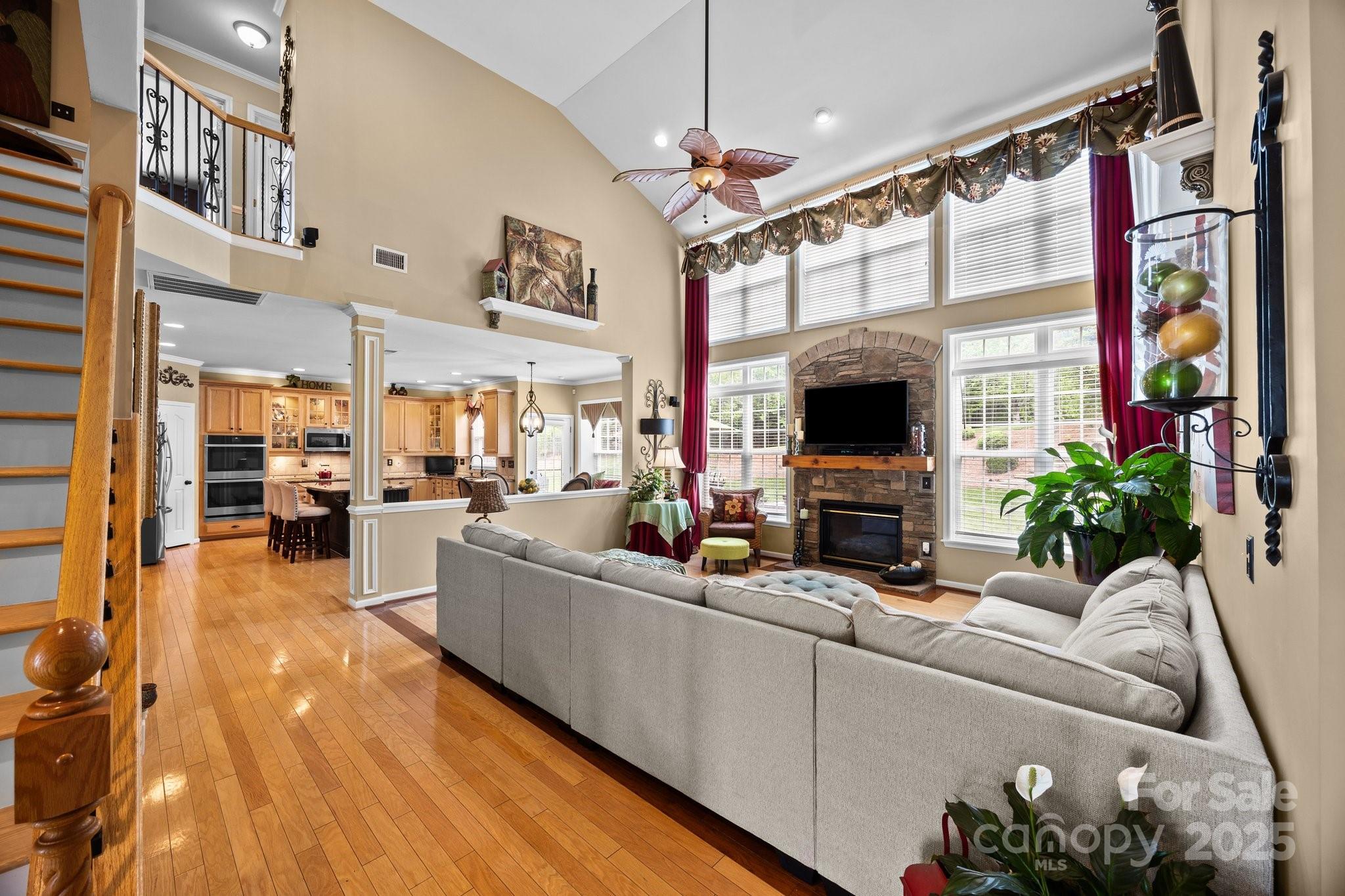 1900 Birchbrook Court