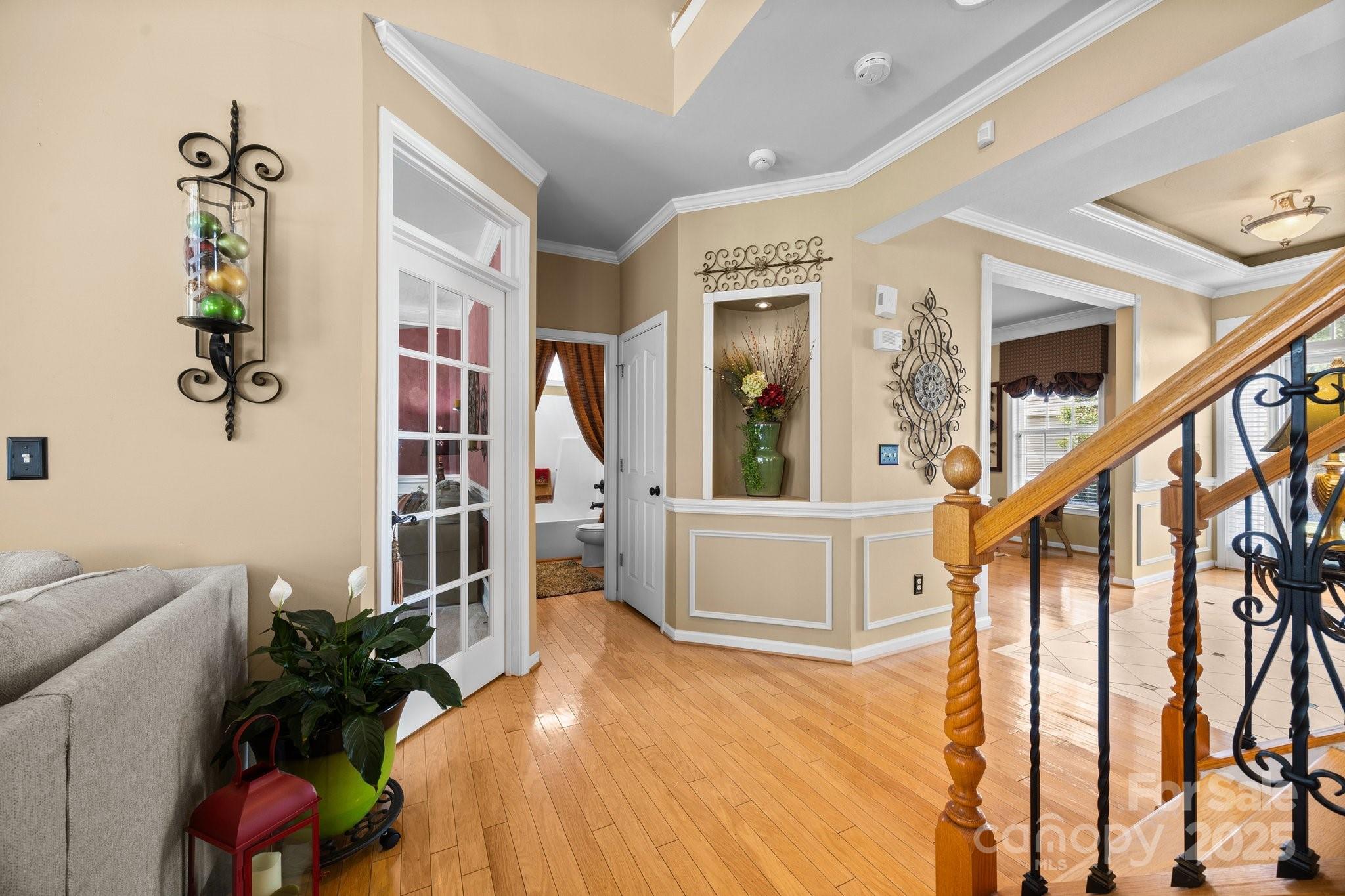 1900 Birchbrook Court