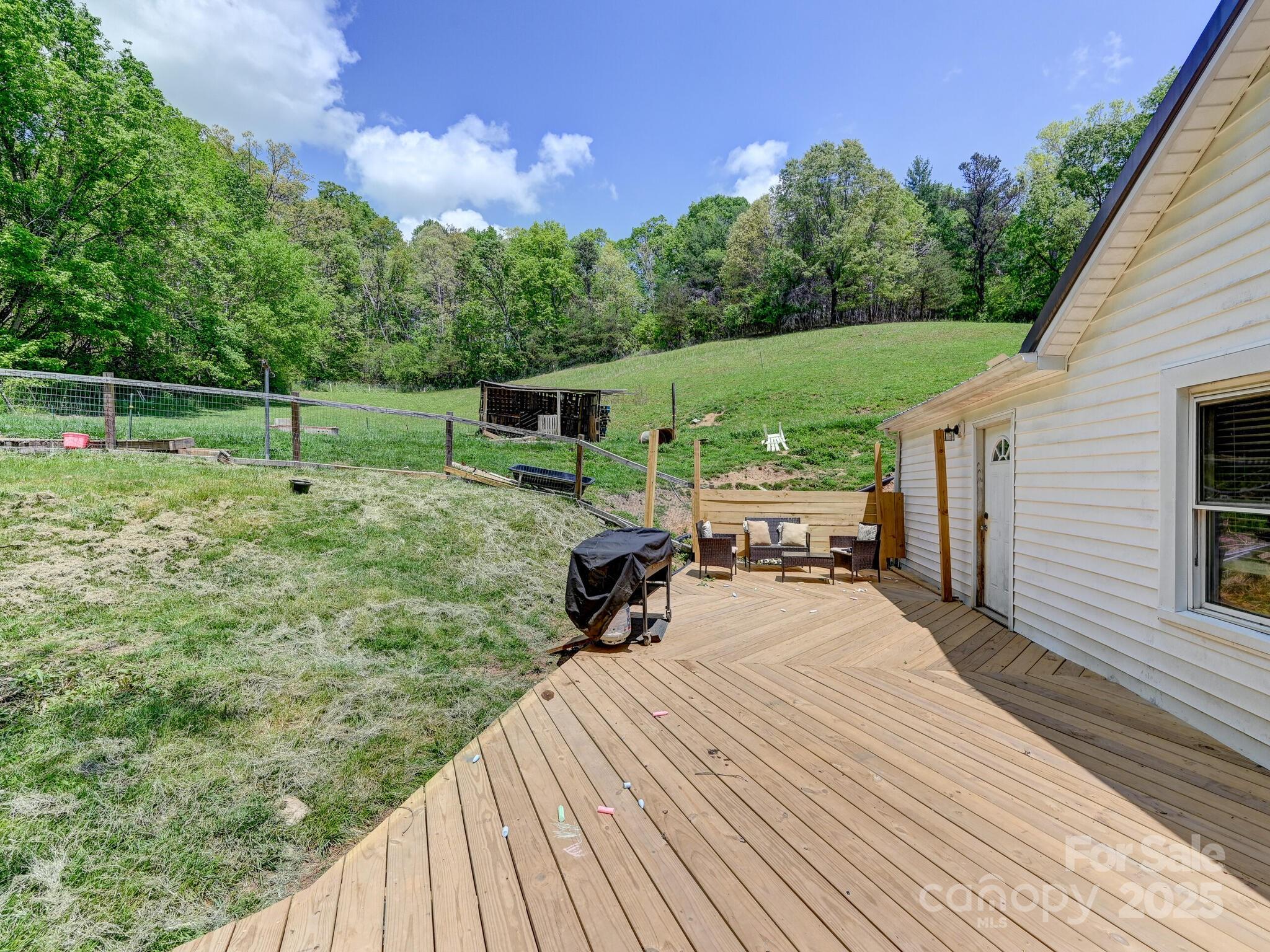 19 Mclean Road