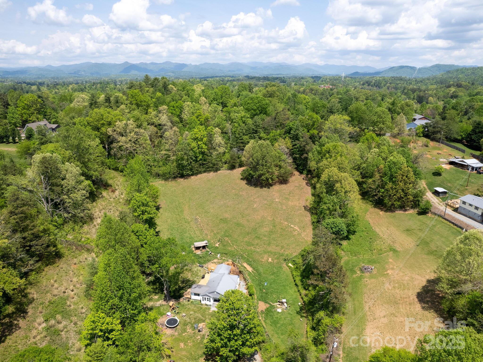 19 Mclean Road
